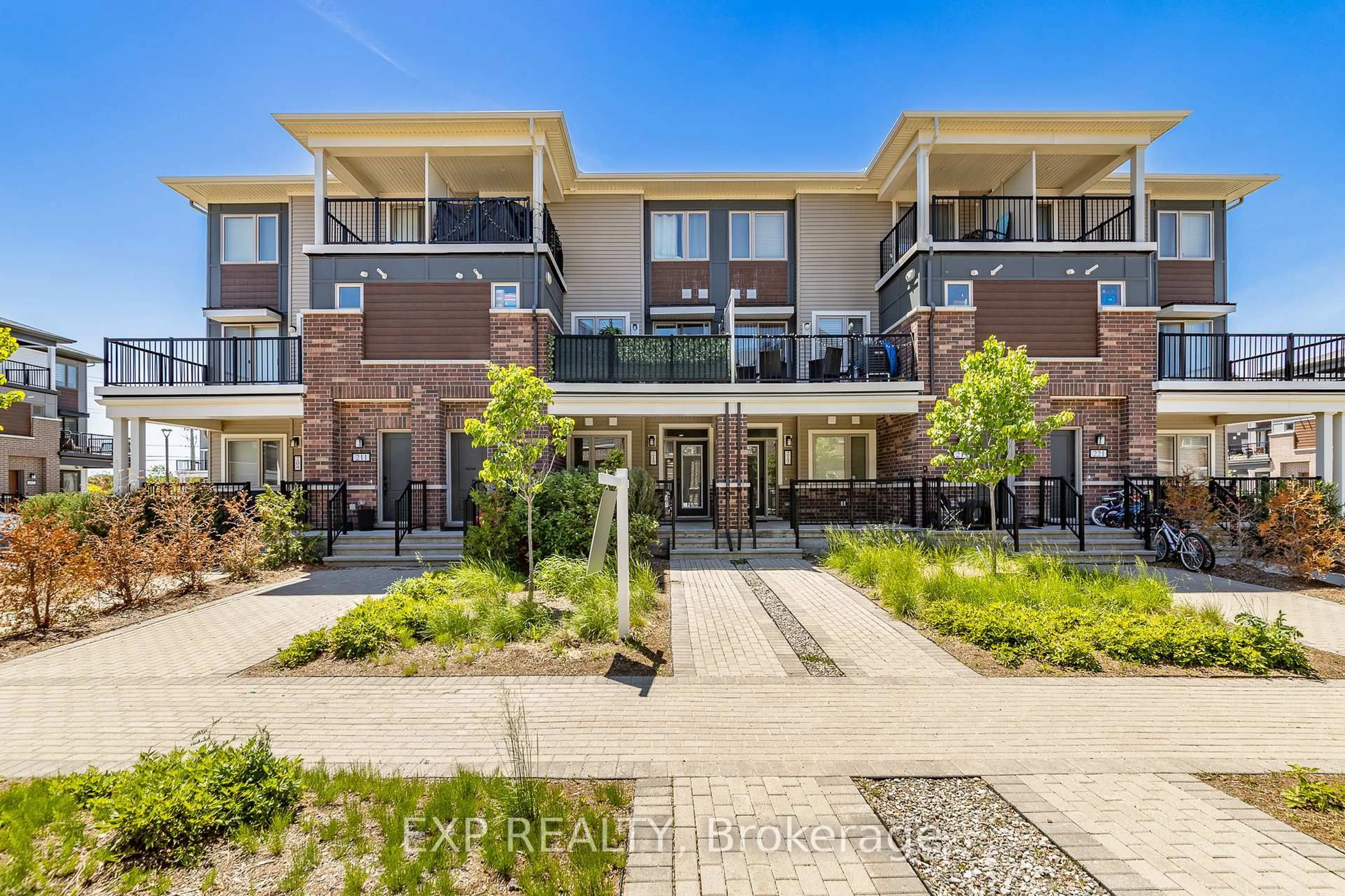 A pic from outside/outdoor area/front of a property/back of a property/a pic from drone, street for 215 Lapland Private, Ottawa Ontario K2S 1B6