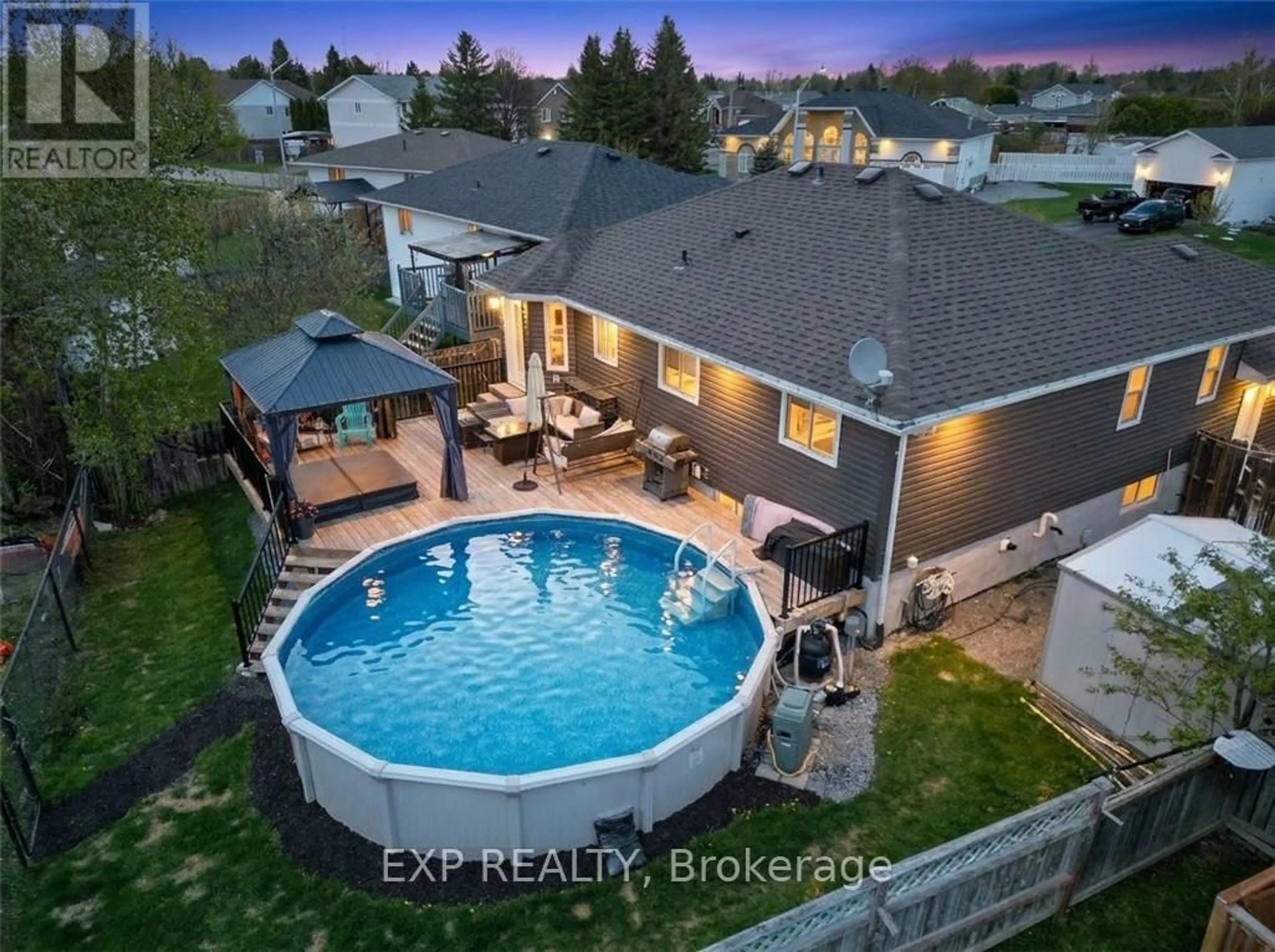 A pic from outside/outdoor area/front of a property/back of a property/a pic from drone, water/lake/river/ocean view for 4343 Chateau Cres, Greater Sudbury Ontario P3P 1Y6