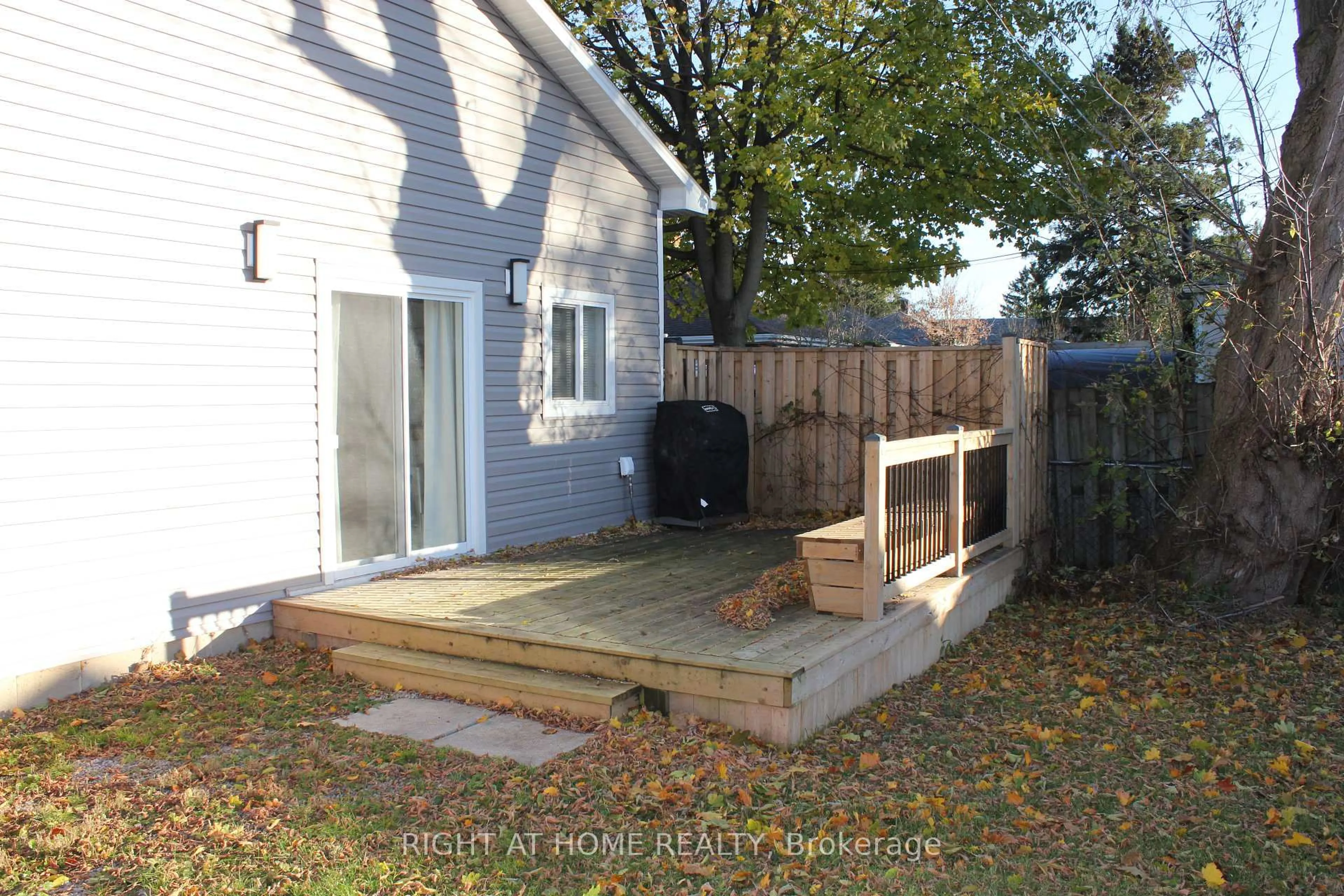 Patio, street for 163 Emerson St, London South Ontario N5Z 3L5