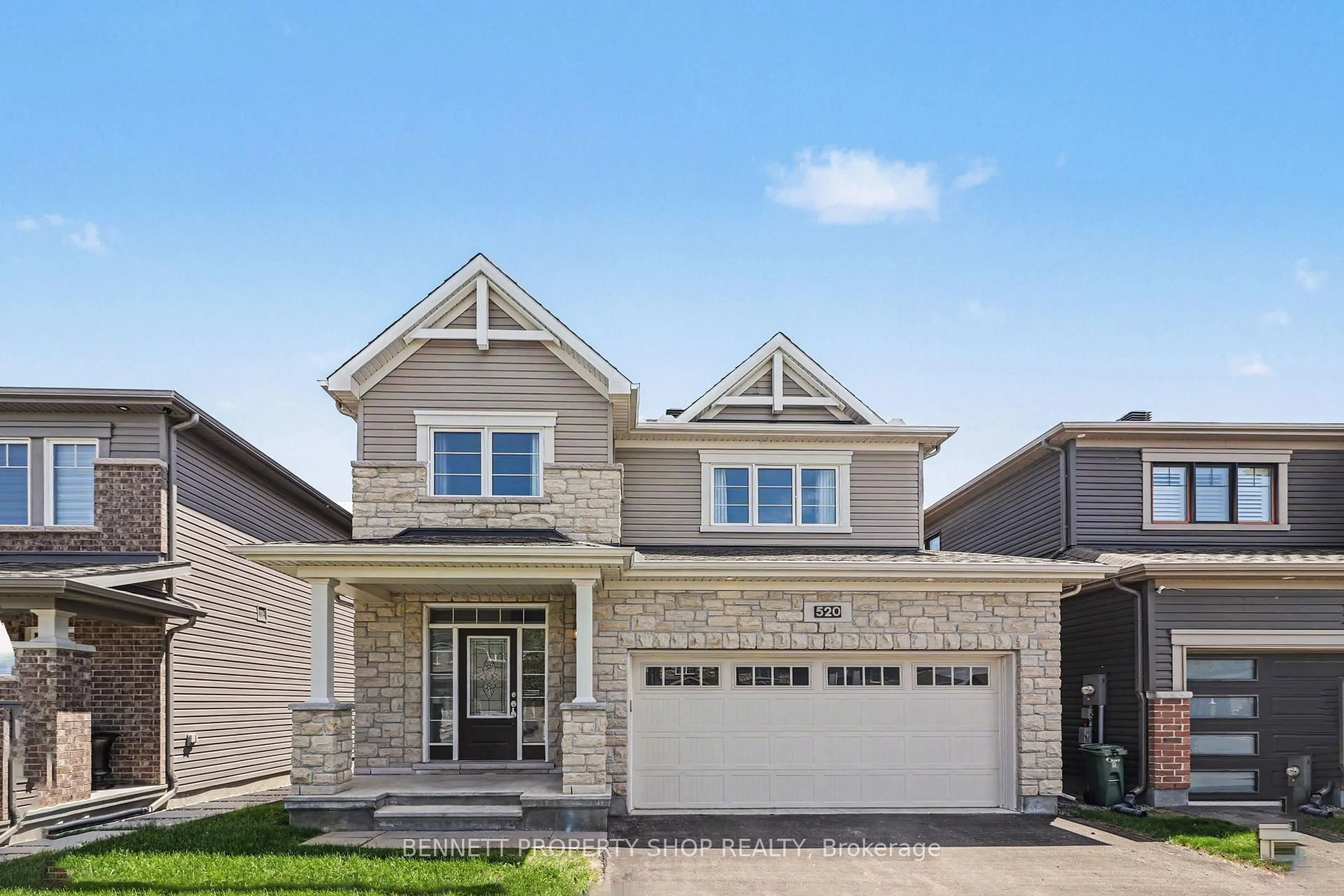Home with brick exterior material, street for 520 Des Genevriers St, Ottawa Ontario K4A 0Z2
