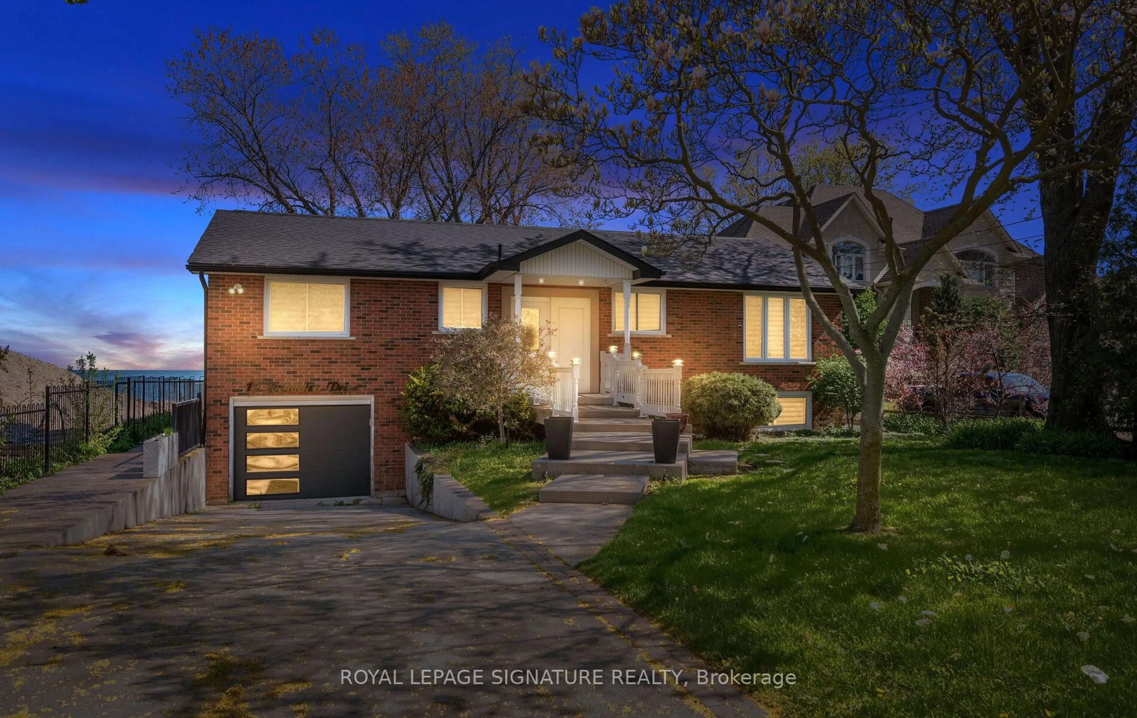 Home with brick exterior material, street for 17 Wendakee Dr, Hamilton Ontario L8E 5T3