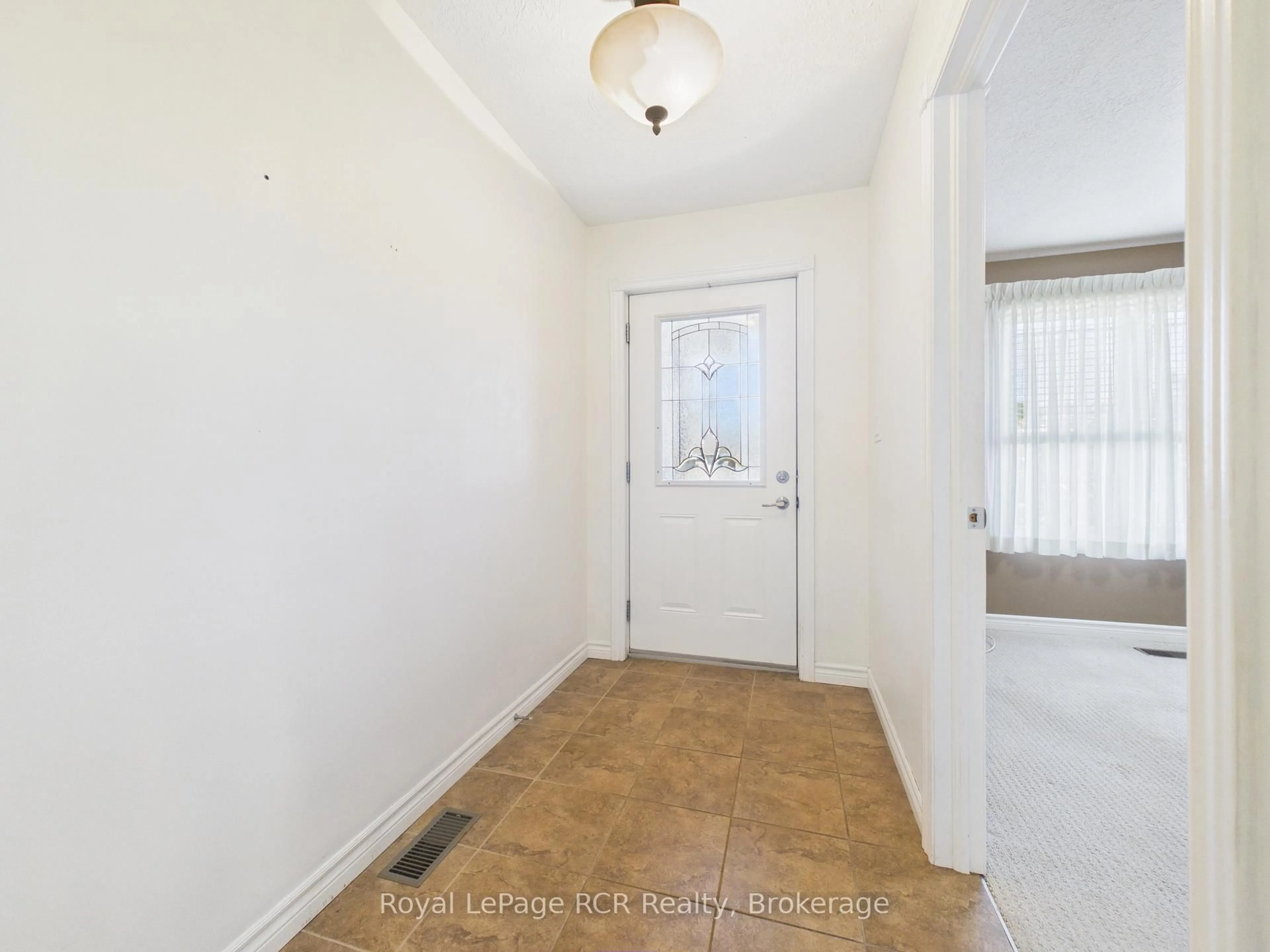Unknown for 423 Catherine St, North Huron Ontario N0G 2W0