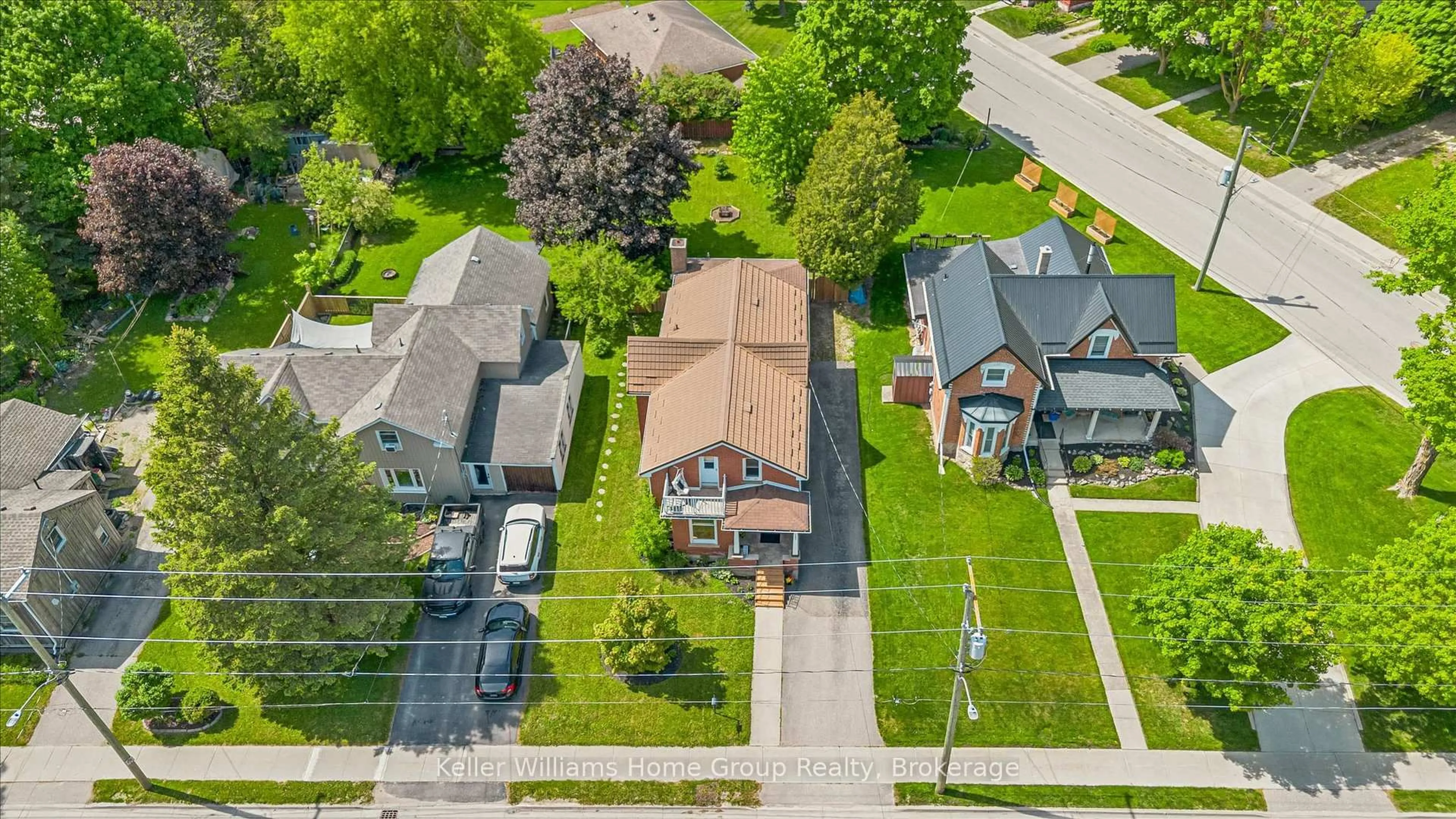 A pic from outside/outdoor area/front of a property/back of a property/a pic from drone, street for 181 Frederick St, Wellington North Ontario N0G 1A0