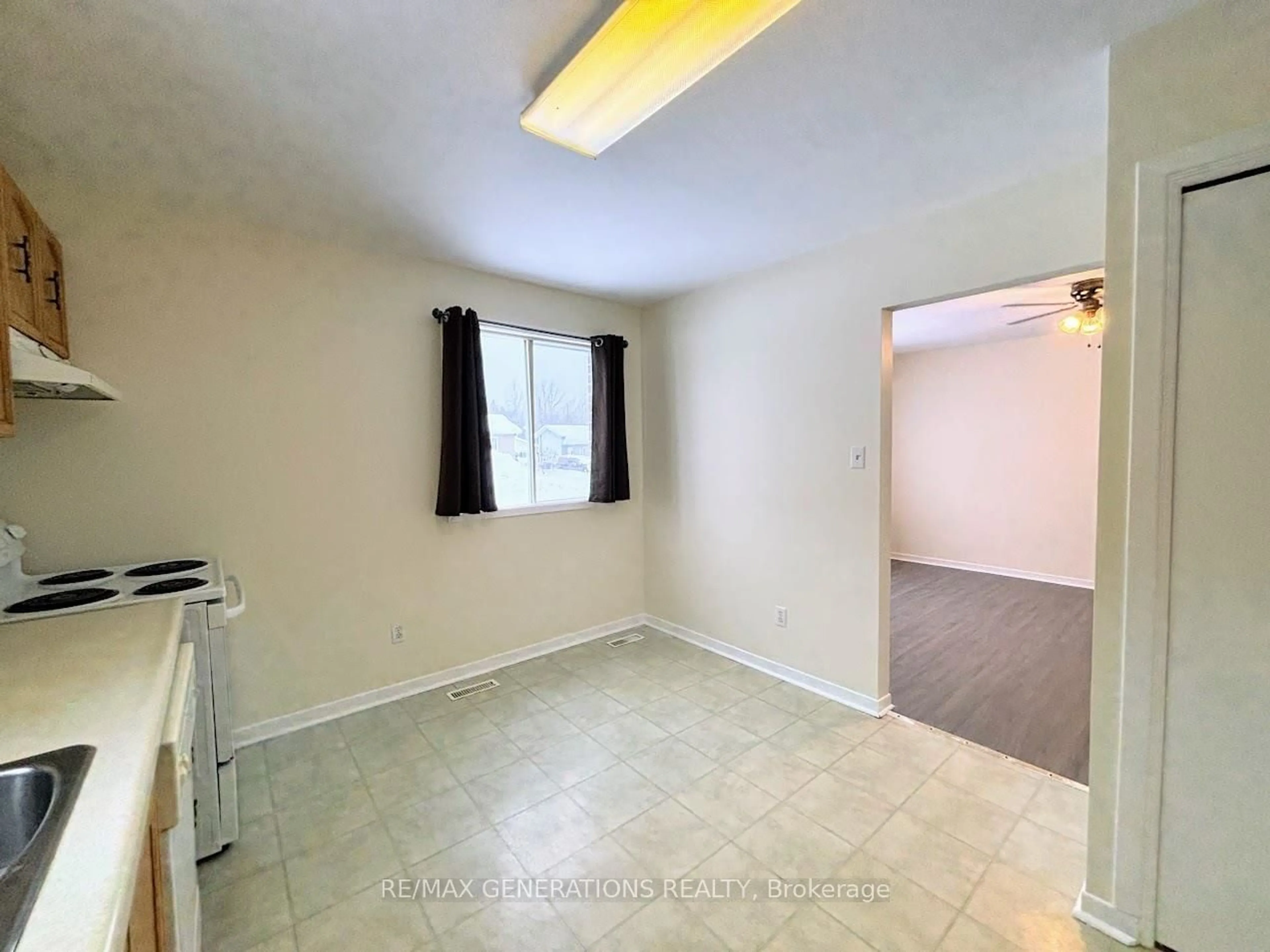 A pic of a room for 77 Matachewan Rd, Manitouwadge Ontario P0T 2C0
