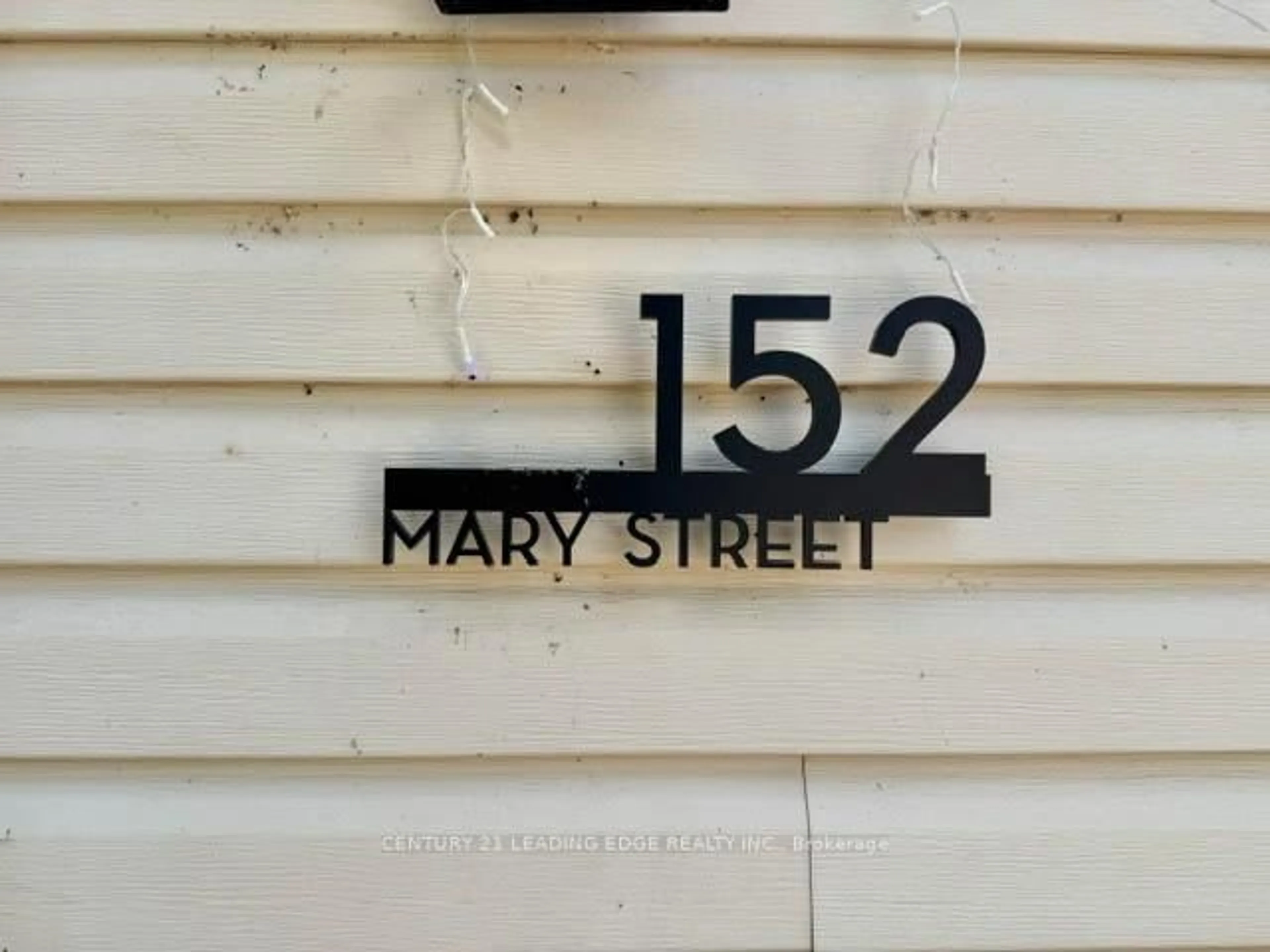 Unknown for 152 Mary St, Thorold Ontario L2V 1J5