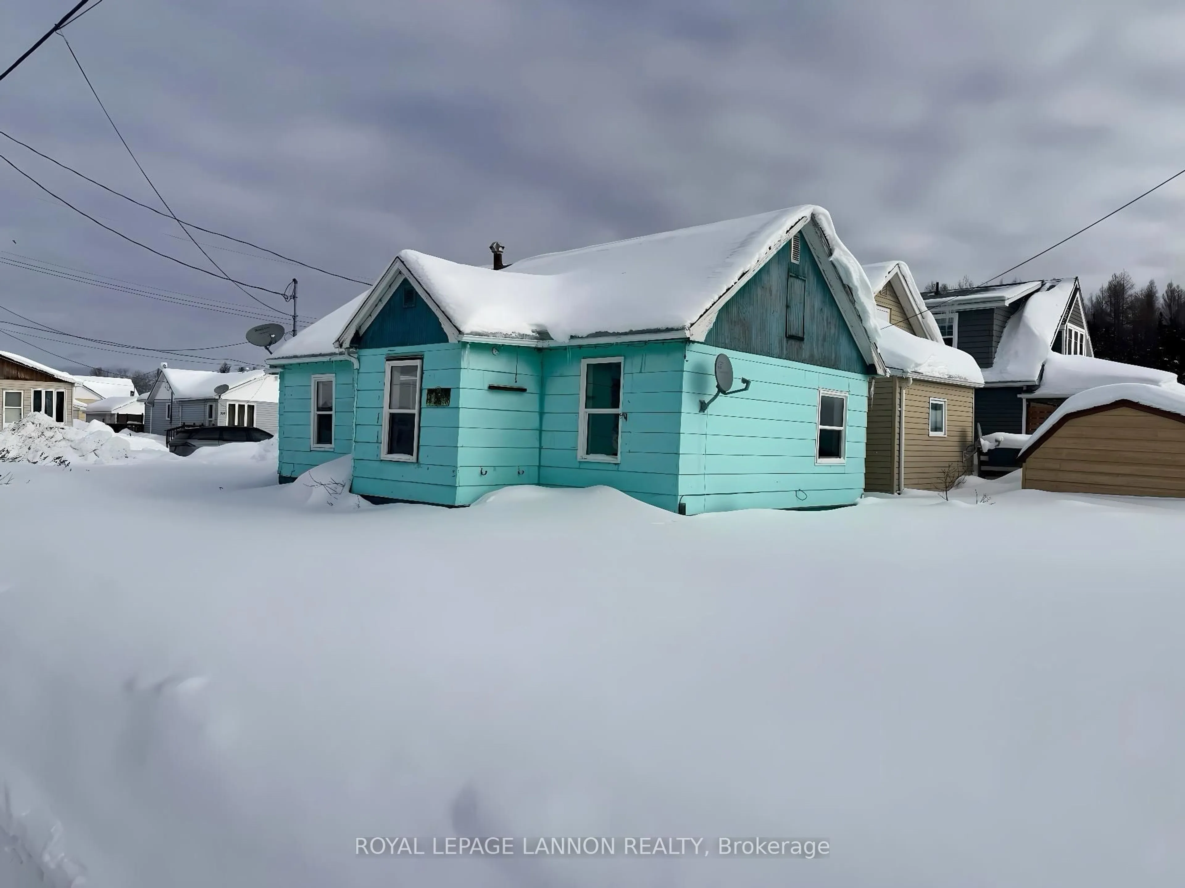 Unknown for 107 Beamish Ave, Greenstone Ontario P0T 1M0