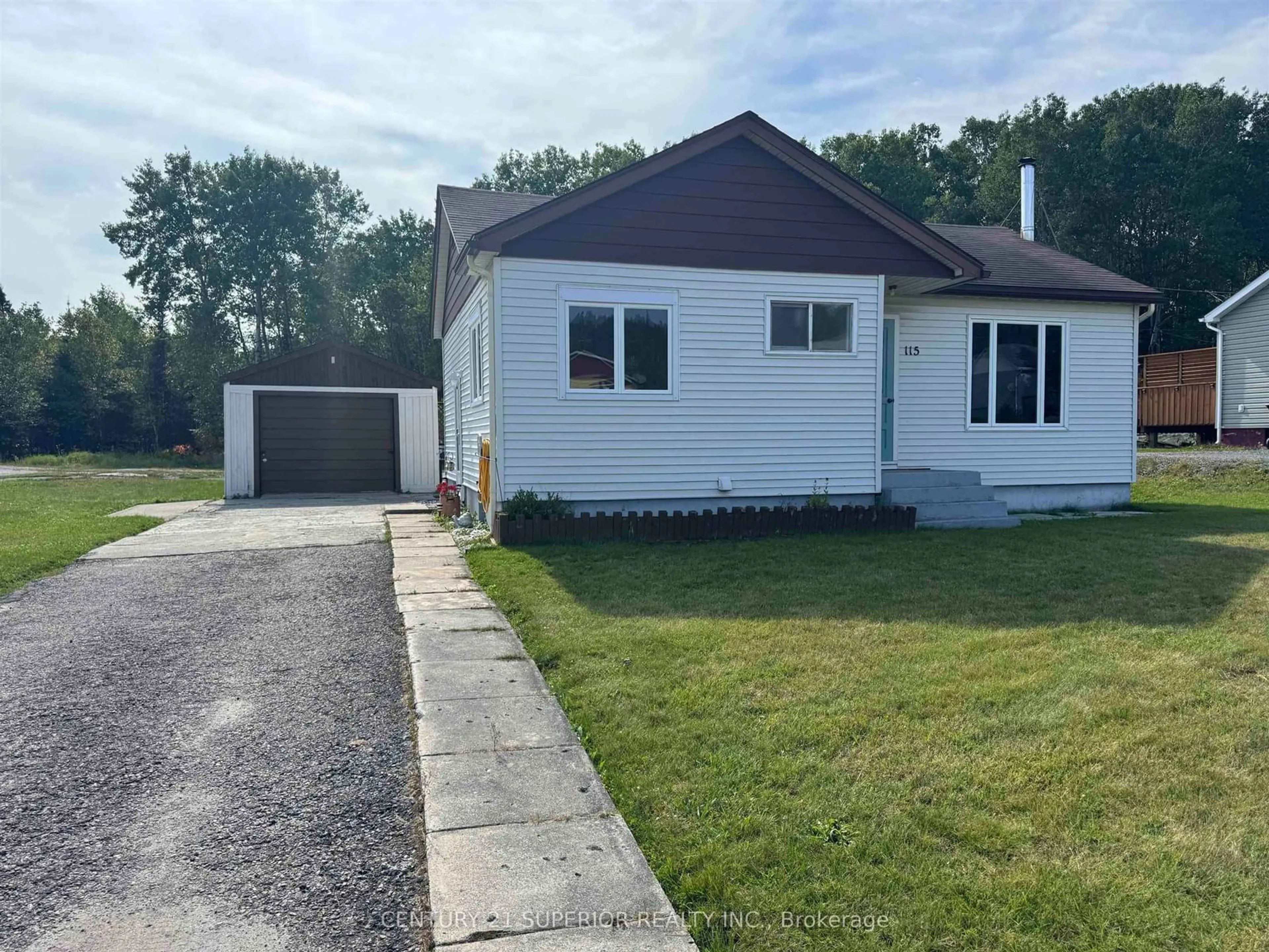 A pic from outside/outdoor area/front of a property/back of a property/a pic from drone, street for 115 Warbler Dr, Manitouwadge Ontario P0T 2C0