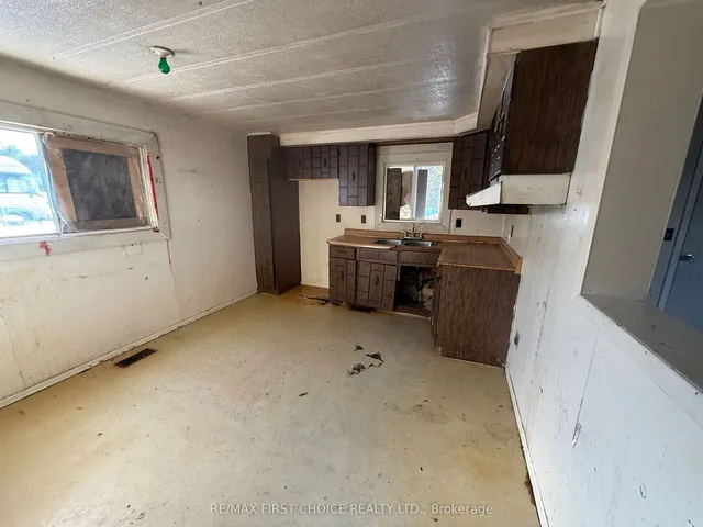 228 Davies St, Ignace 2