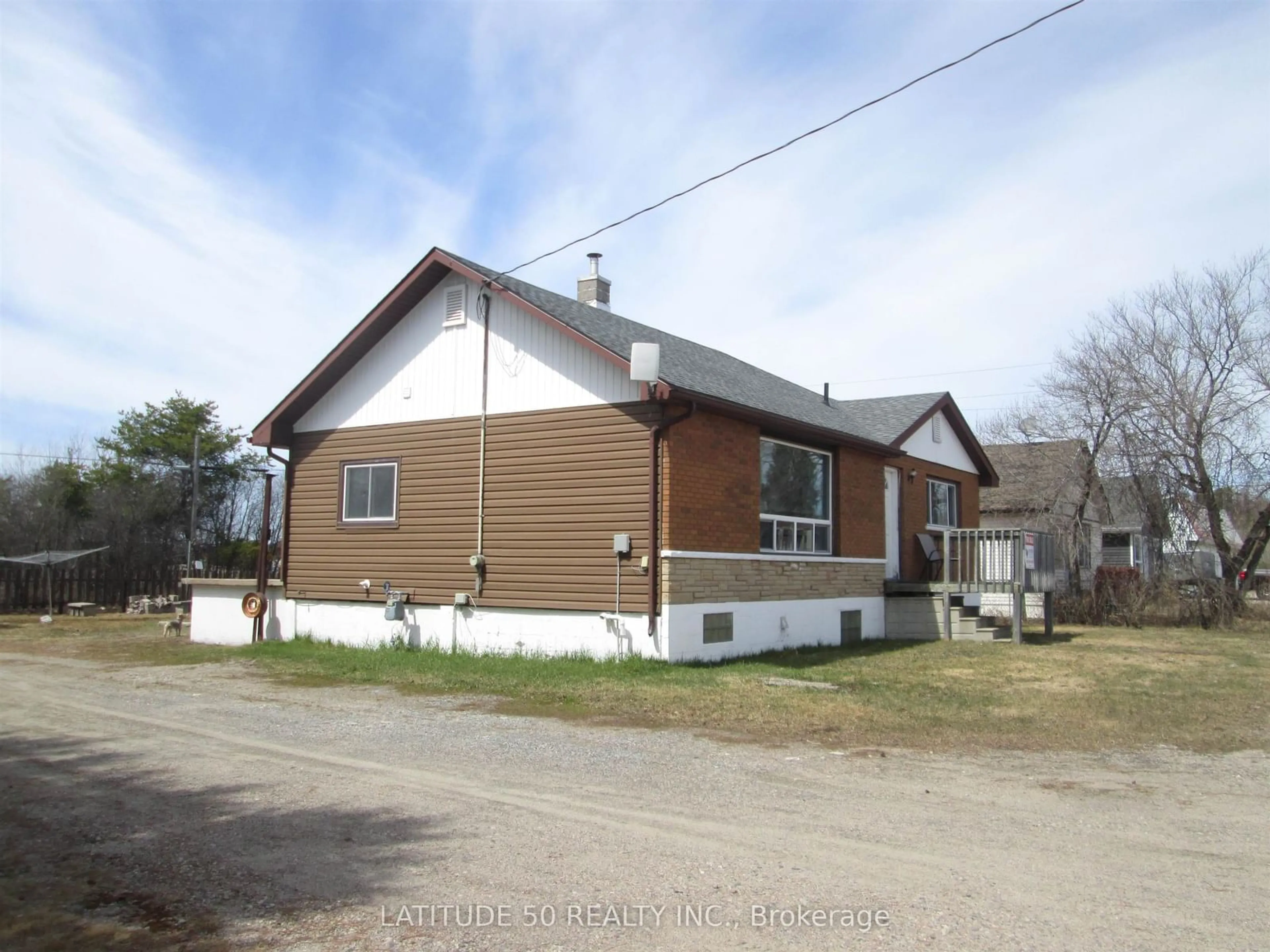Unknown for 208 West Street, Ignace Ontario P0T 1T0