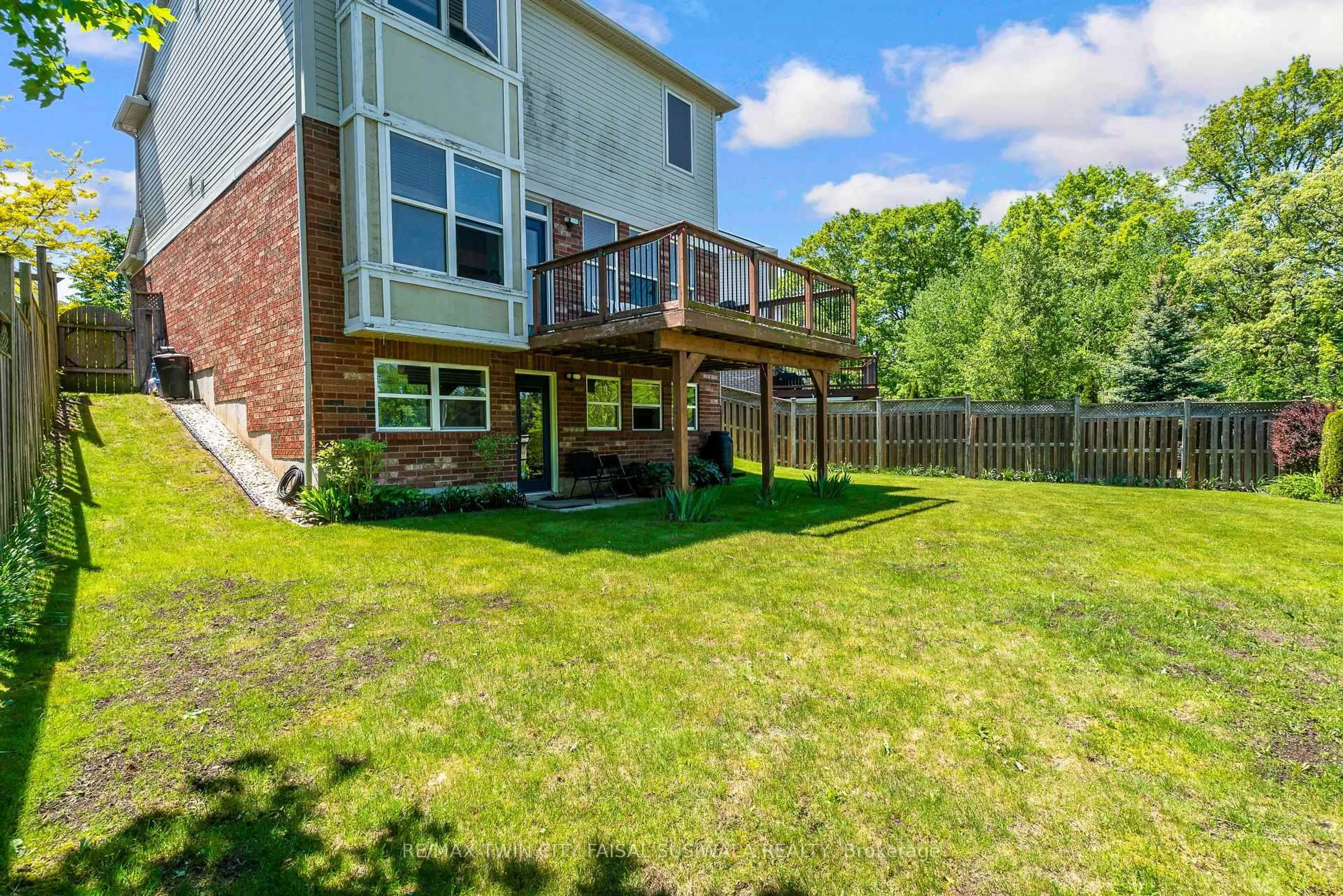 Patio, water/lake/river/ocean view for 298 Garth Massey Dr, Cambridge Ontario N1T 2K3