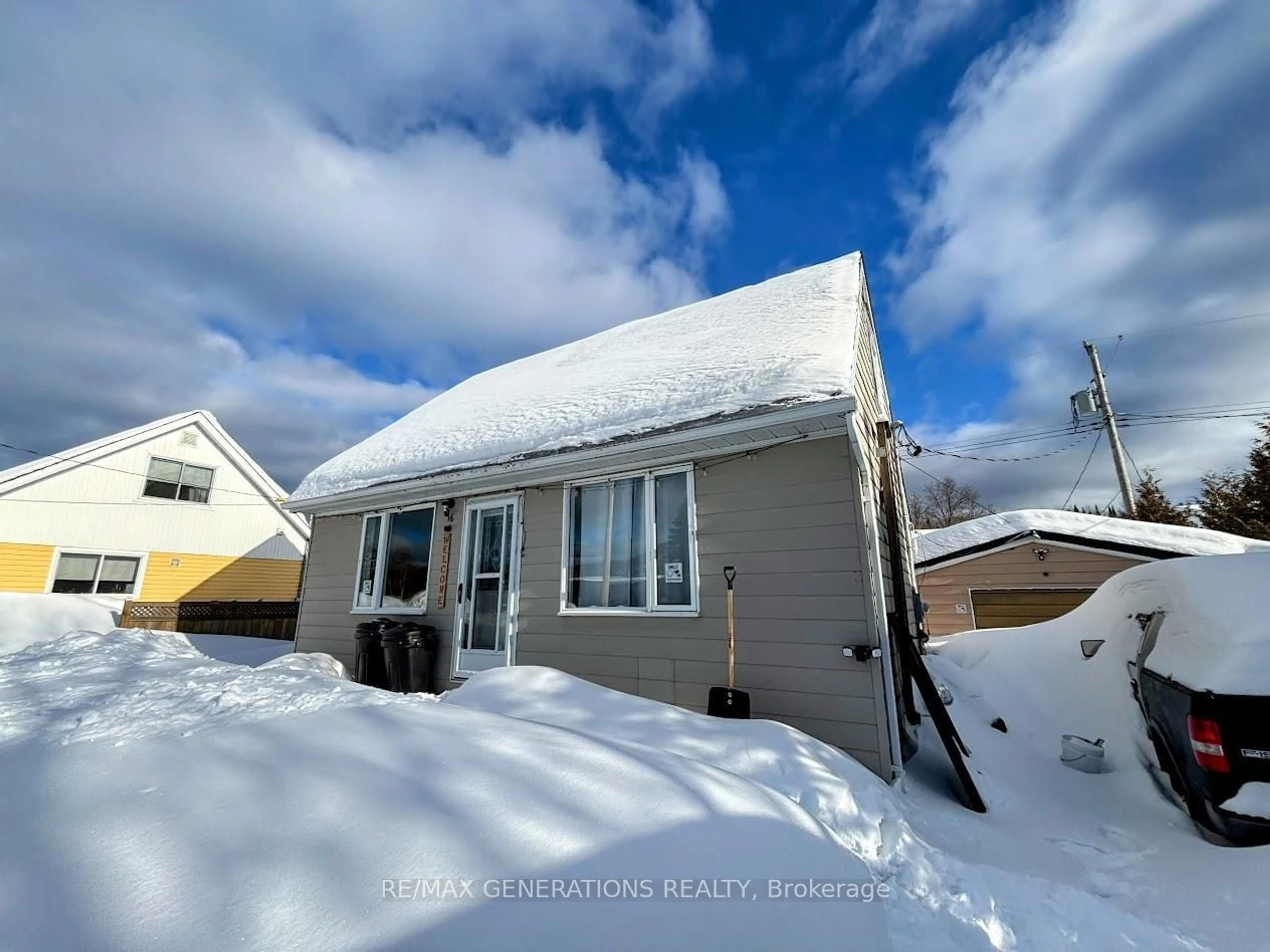 A pic from outside/outdoor area/front of a property/back of a property/a pic from drone, street for 16 Wenonah Dr, Manitouwadge Ontario P0T 2C0