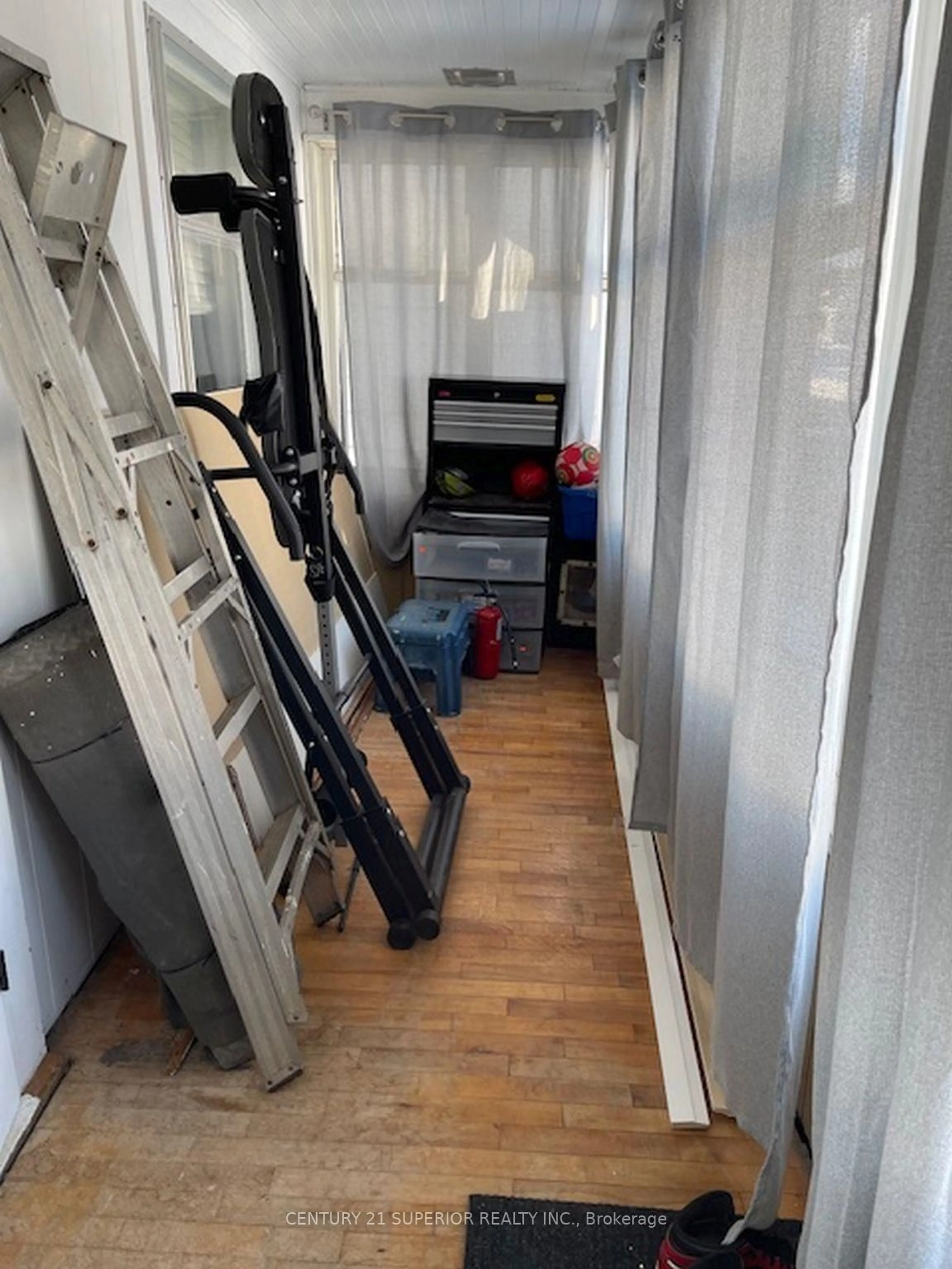 A pic of a room for 326 Heron Street, Thunder Bay Ontario P7C 2M6