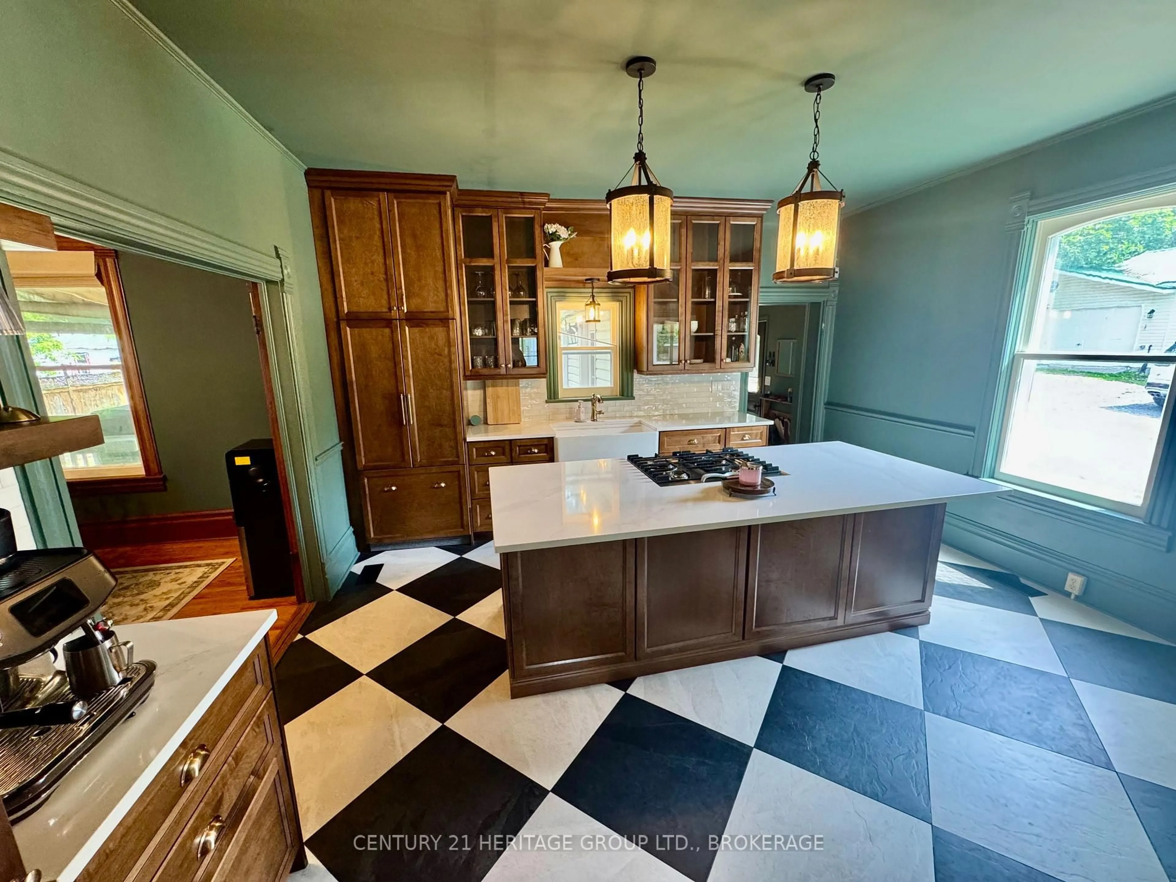 Open concept kitchen, ceramic/tile floor for 2924 Rutledge Rd, Sydenham Ontario K0H 2T0