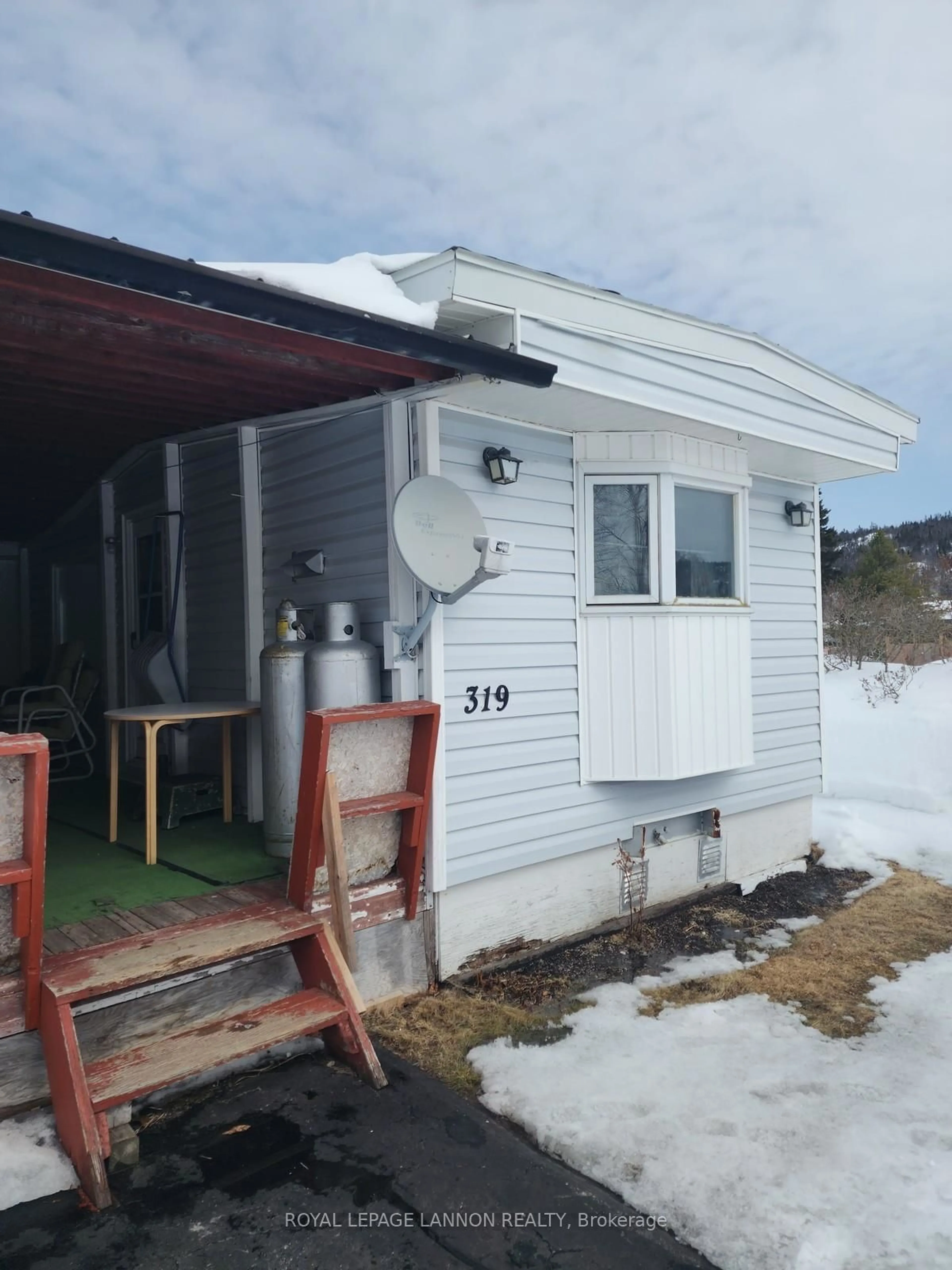 Shed for 319 WALKER St, Schreiber Ontario P0T 2S0