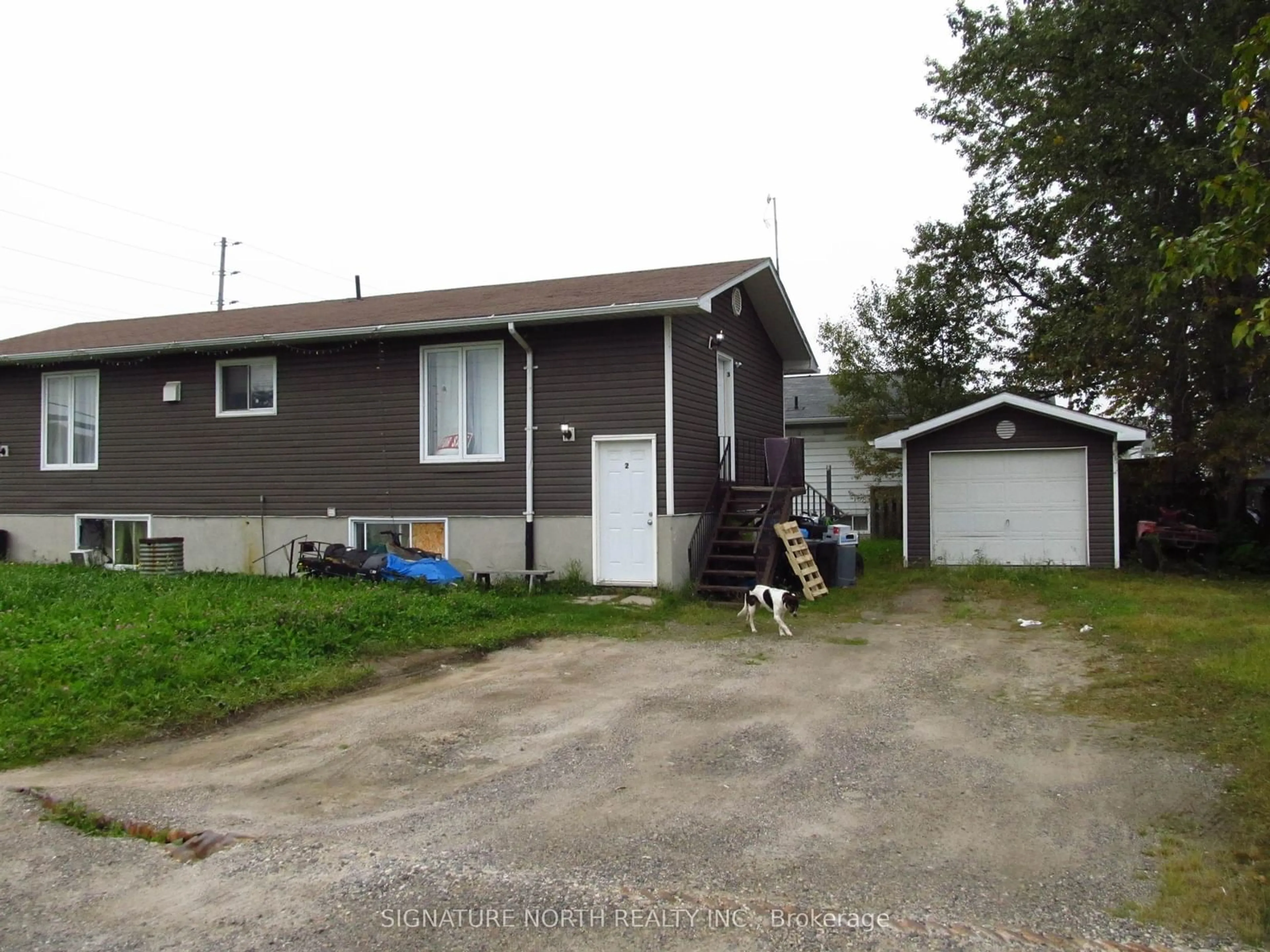 Unknown for 108 Queen St, Greenstone Ontario P0T 2A0