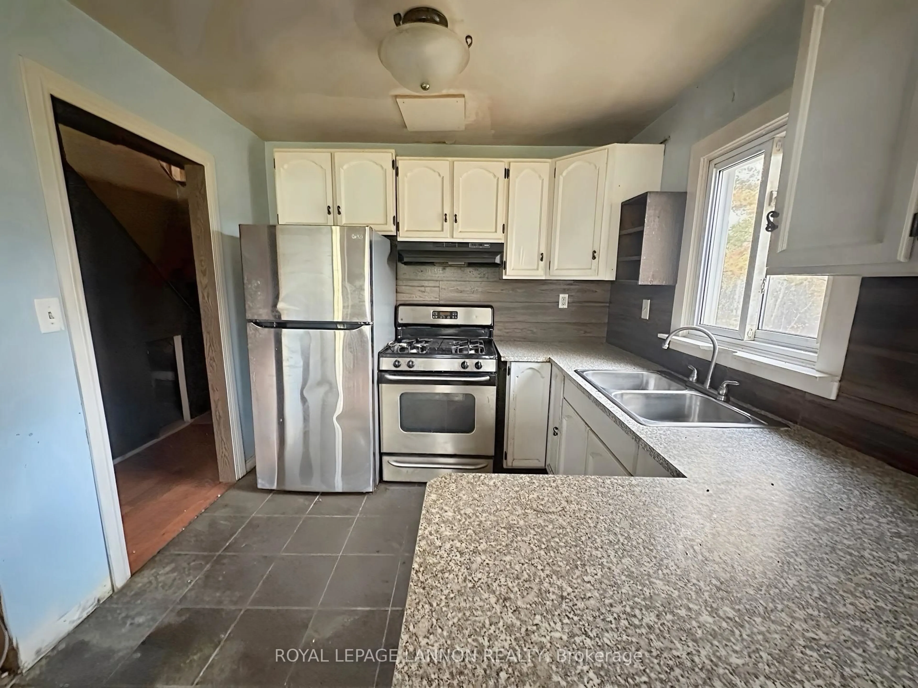 Standard kitchen, unknown for 240 Hwy 11-17, Dorion Ontario P0T 2J0