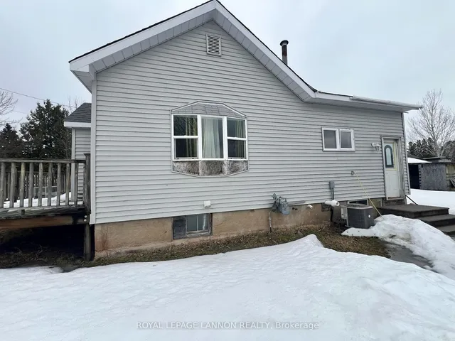 126 Zuke Rd, Atikokan 2