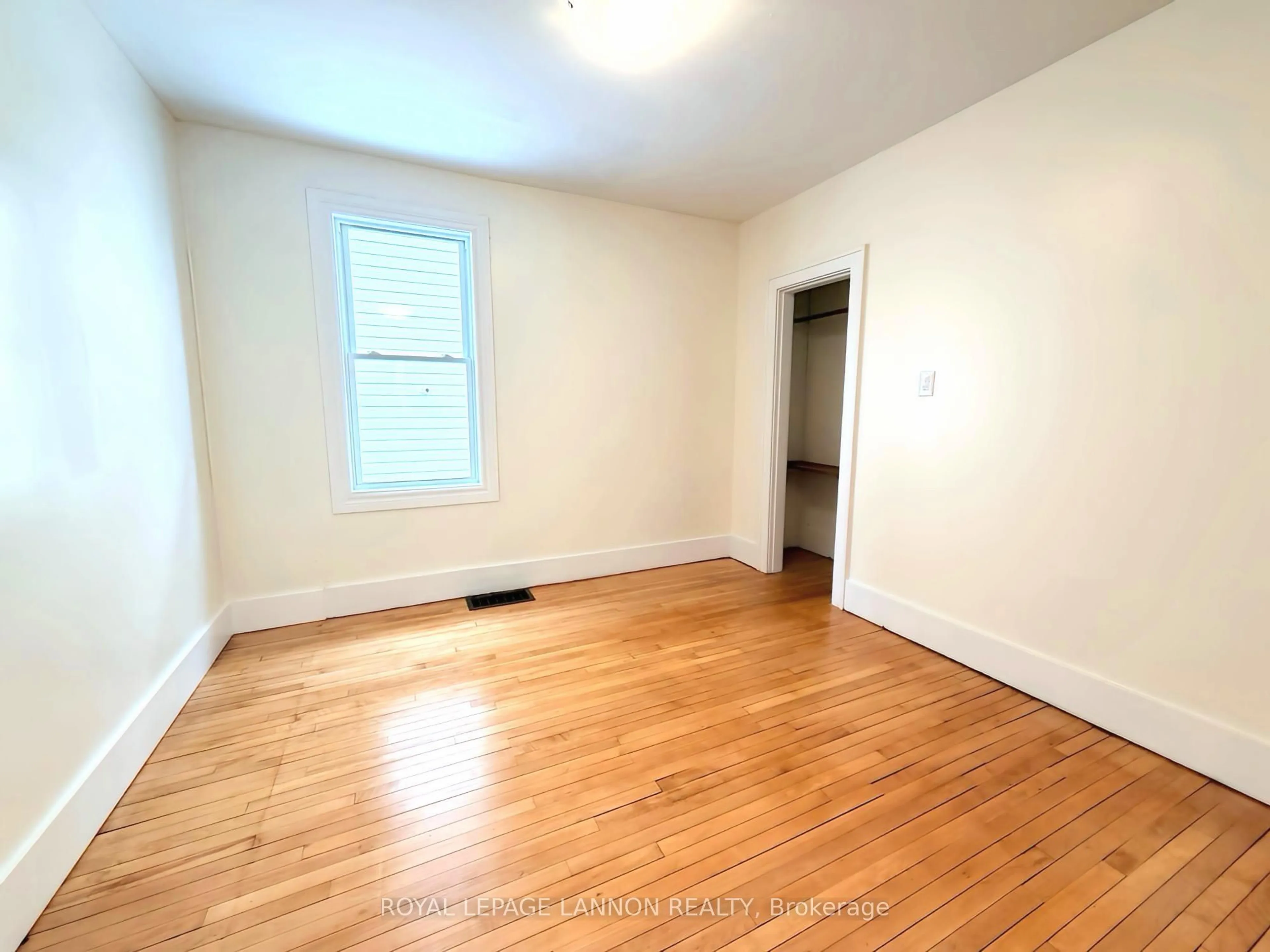 A pic of a room for 205 Second Ave, Greenstone Ontario P0T 1M0