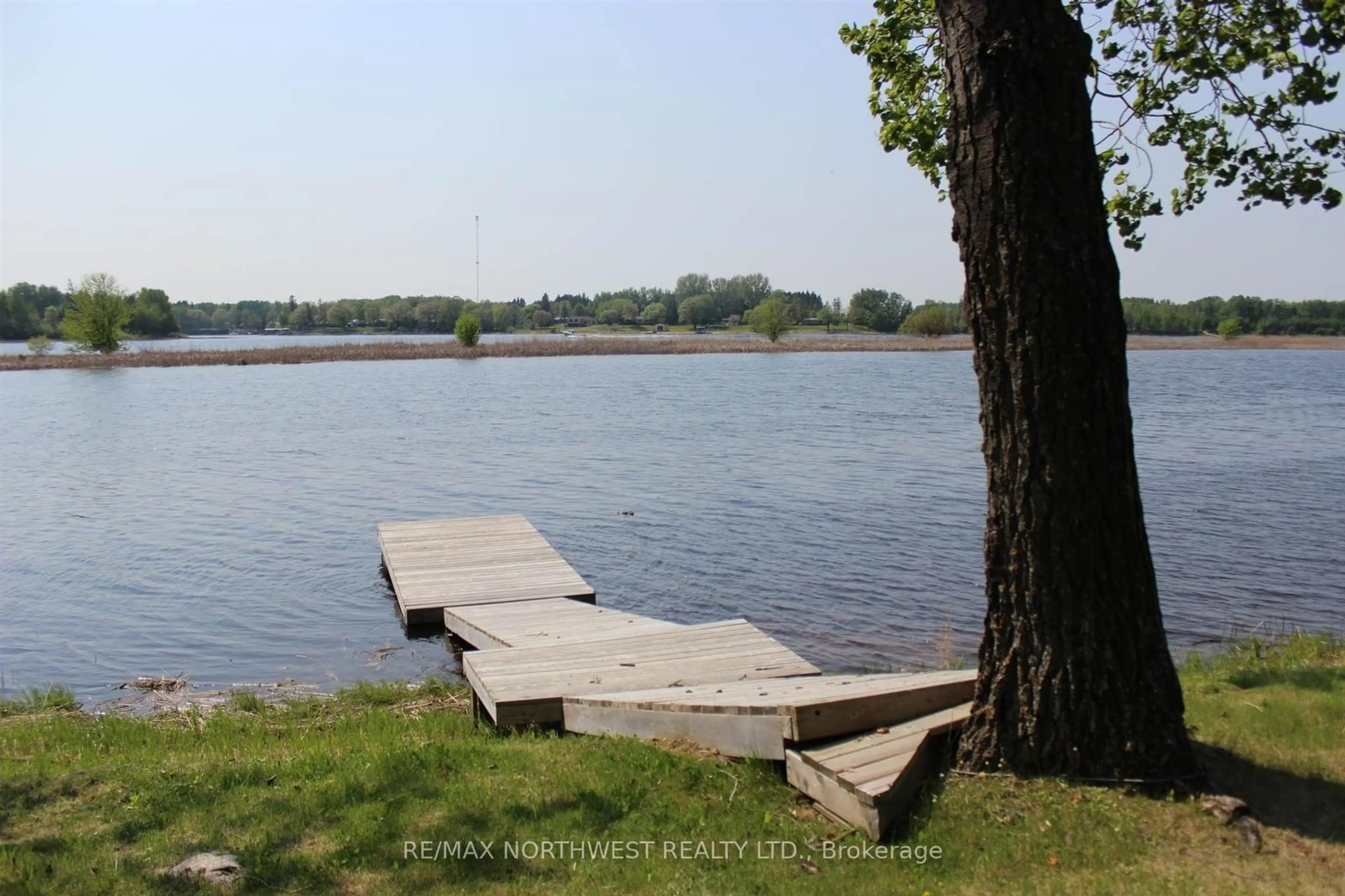 Patio, water/lake/river/ocean view for 51 GRANT DR, Dawson Ontario P0W 1L0