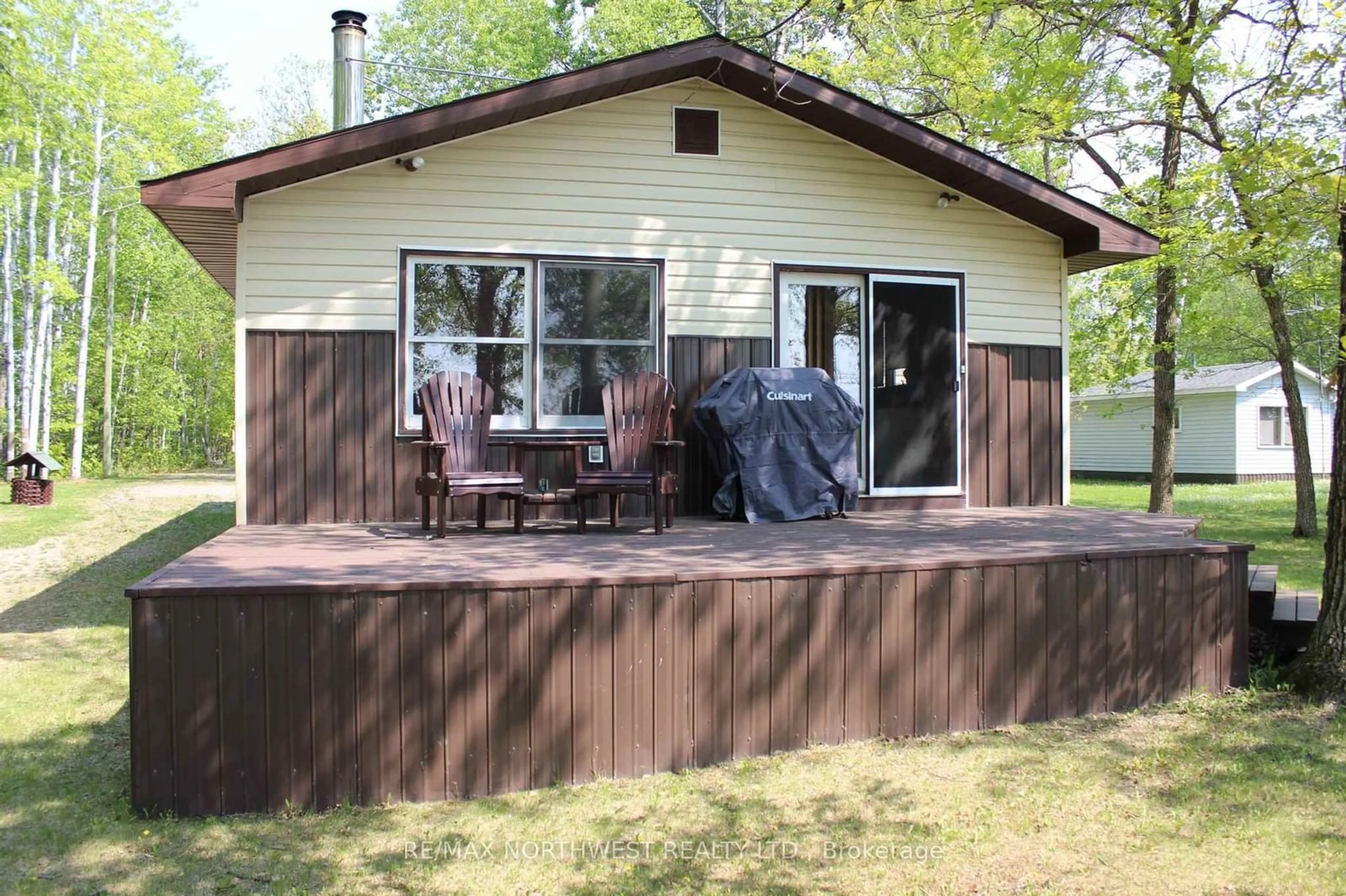 Patio, unknown for 51 GRANT DR, Dawson Ontario P0W 1L0