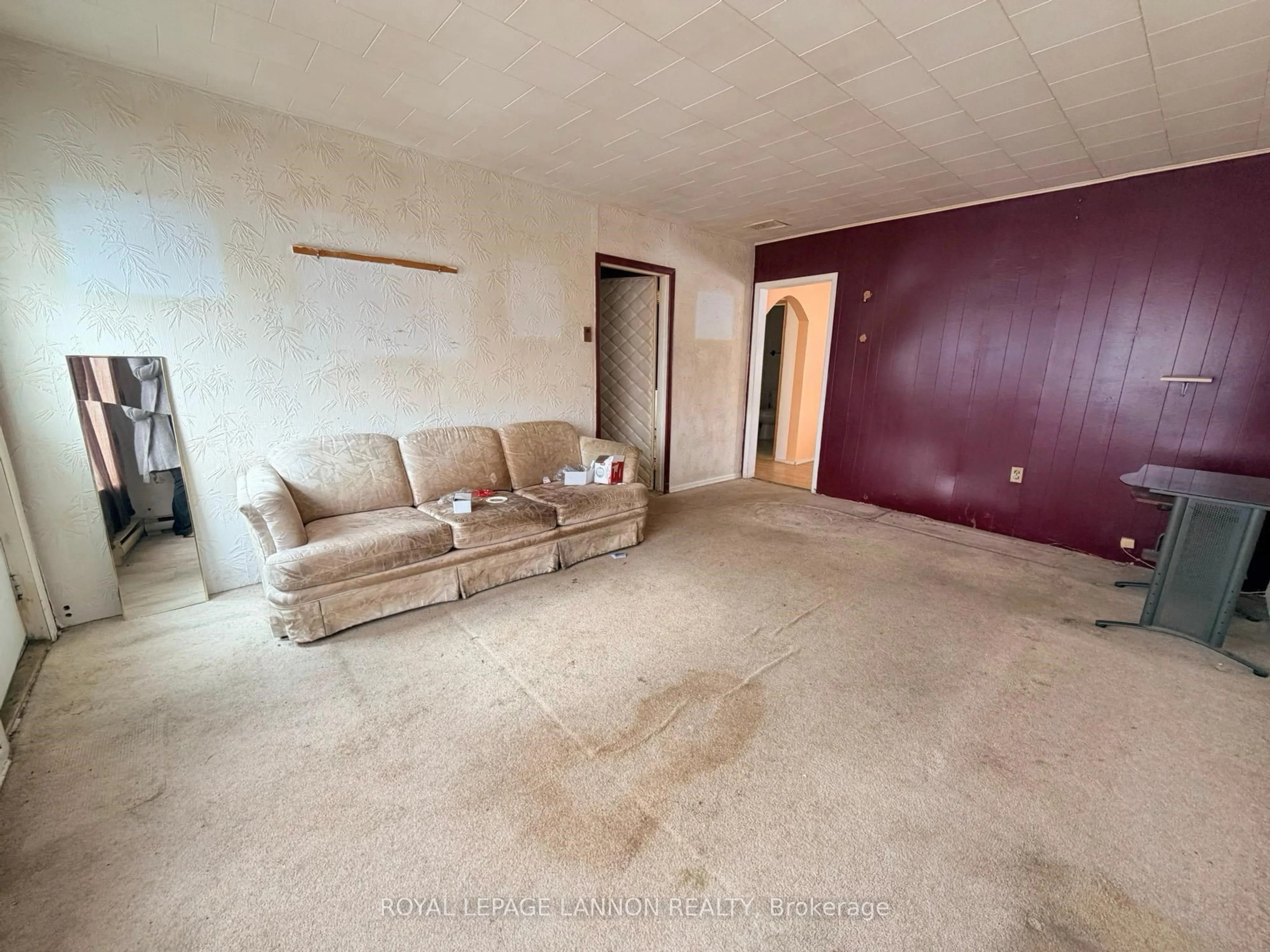 A pic of a room for 206 Third Ave, Greenstone Ontario P0T 1M0