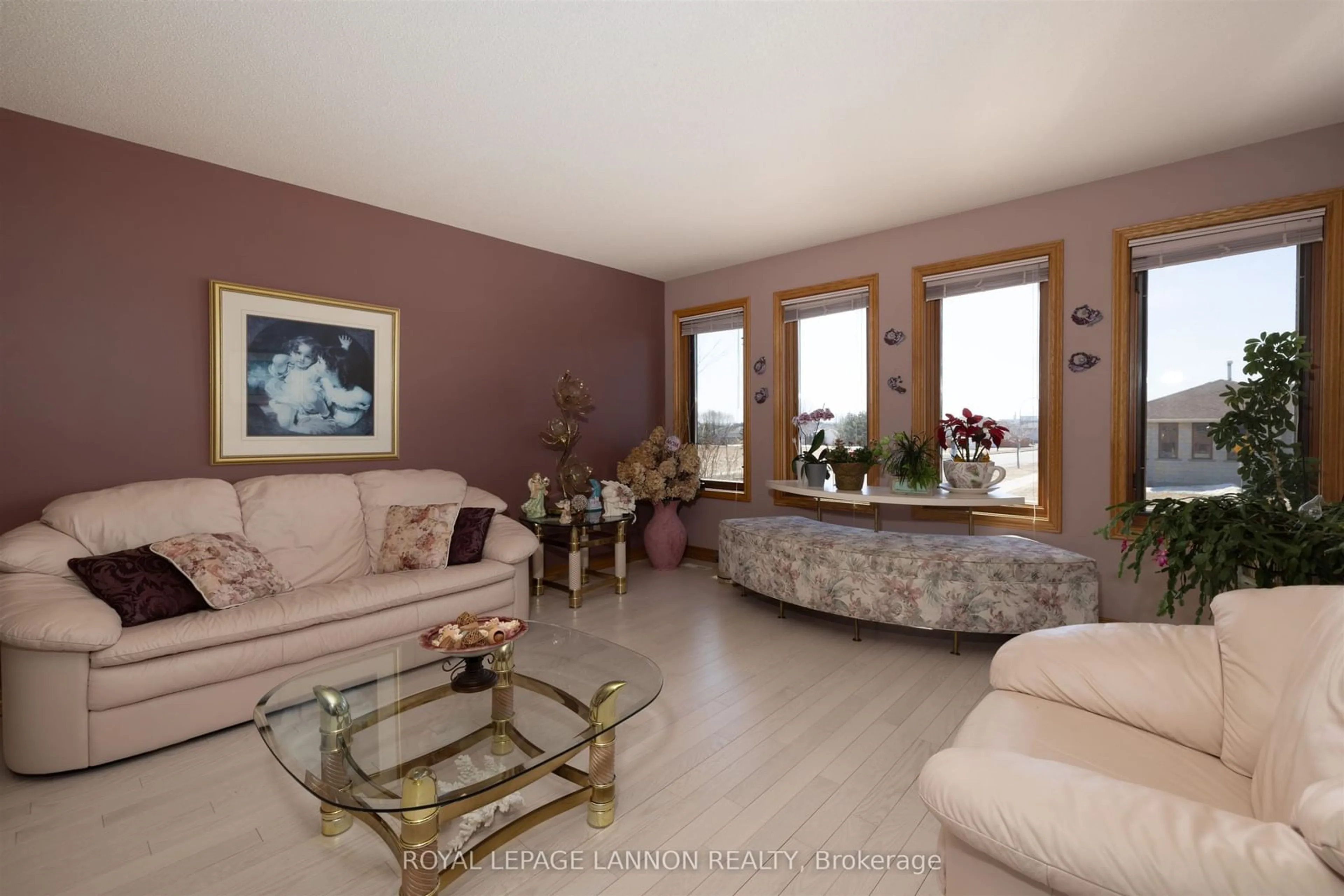 Living room with furniture, unknown for 405 Riviera Dr, Thunder Bay Ontario P7B 6K1