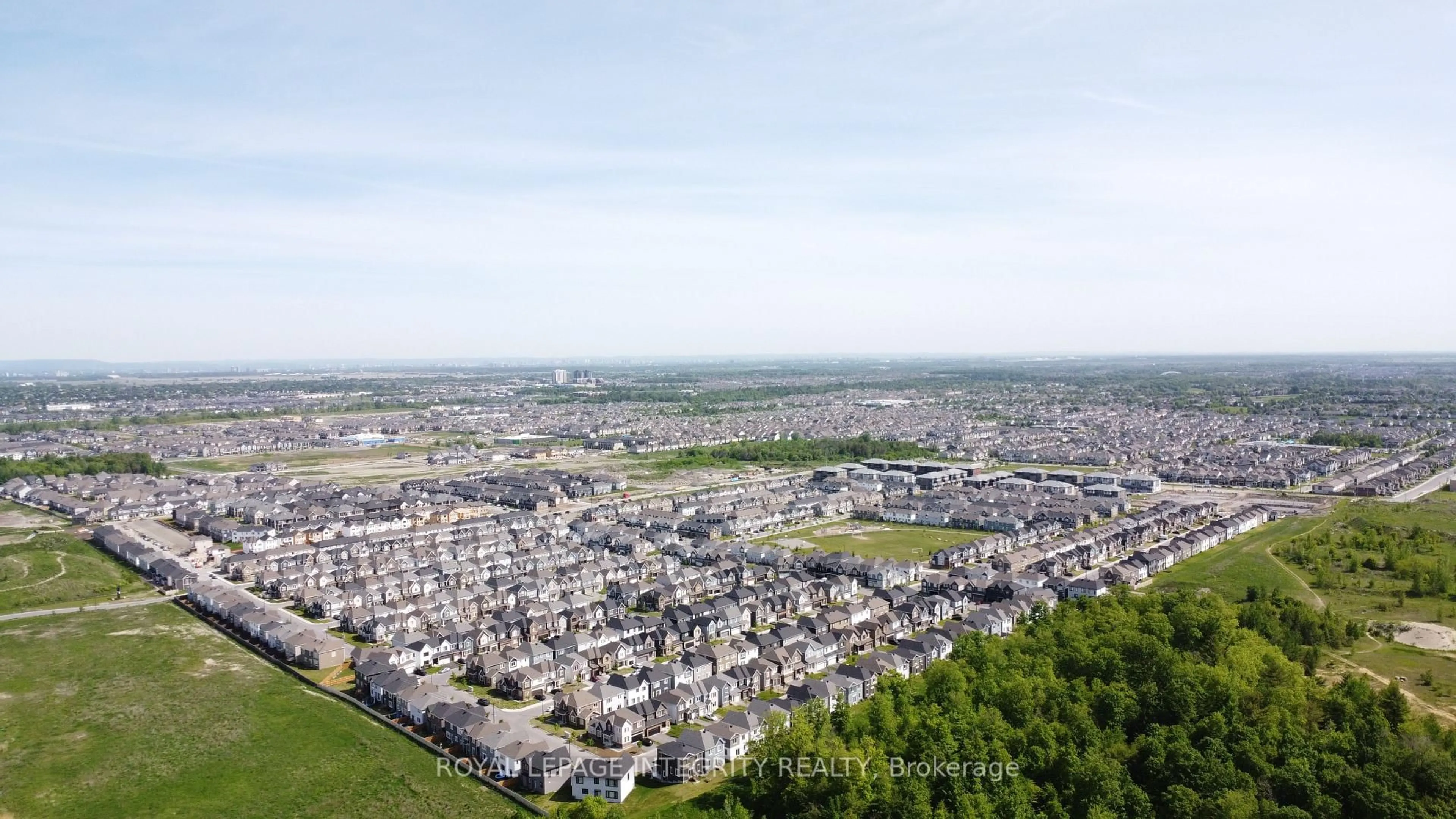 A pic from outside/outdoor area/front of a property/back of a property/a pic from drone, city buildings view from balcony for 436 Appalachian Circ, Ottawa Ontario K2J 6X4