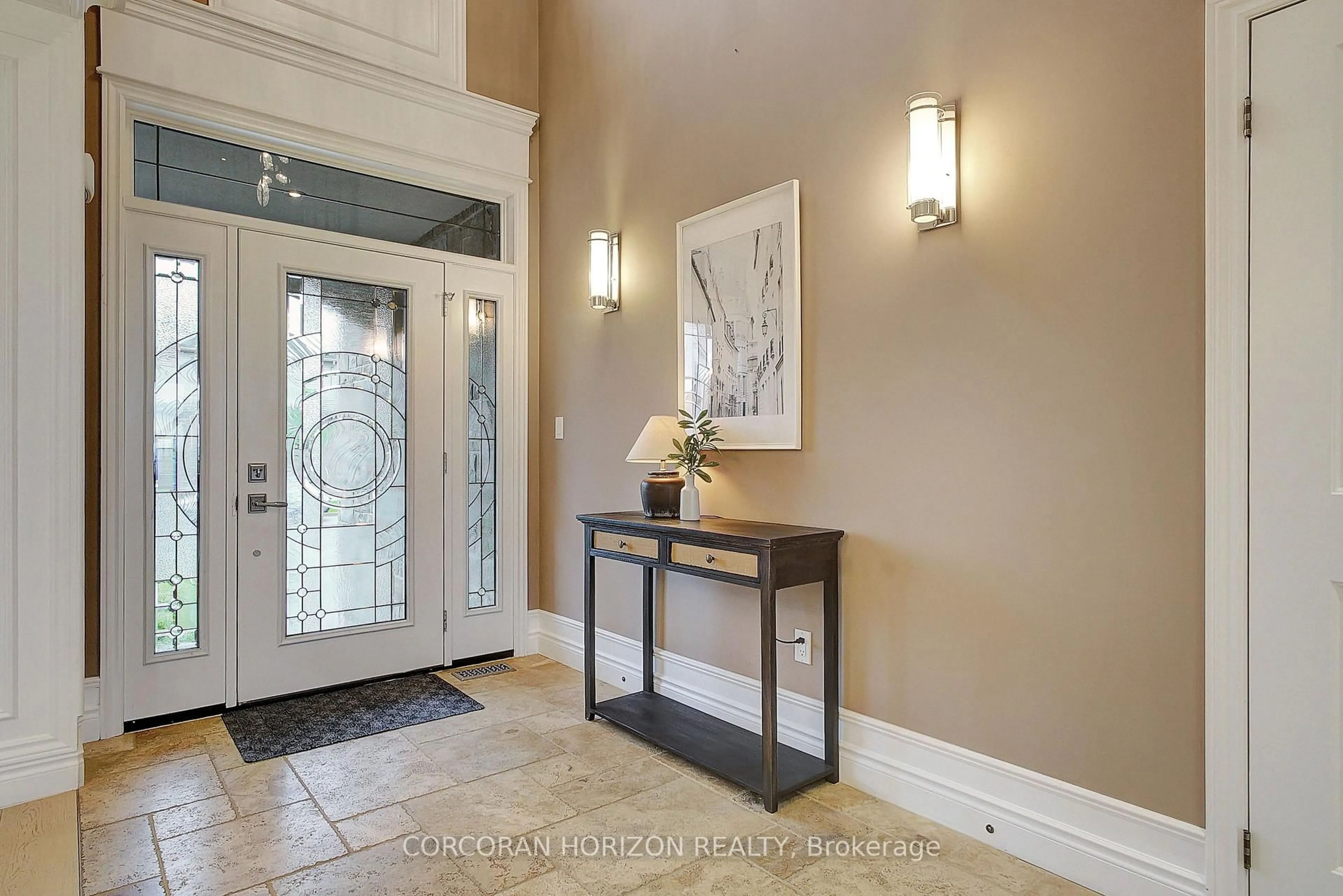 Indoor entryway for 15 Mcwilliams Crt, Cambridge Ontario N1P 0A9