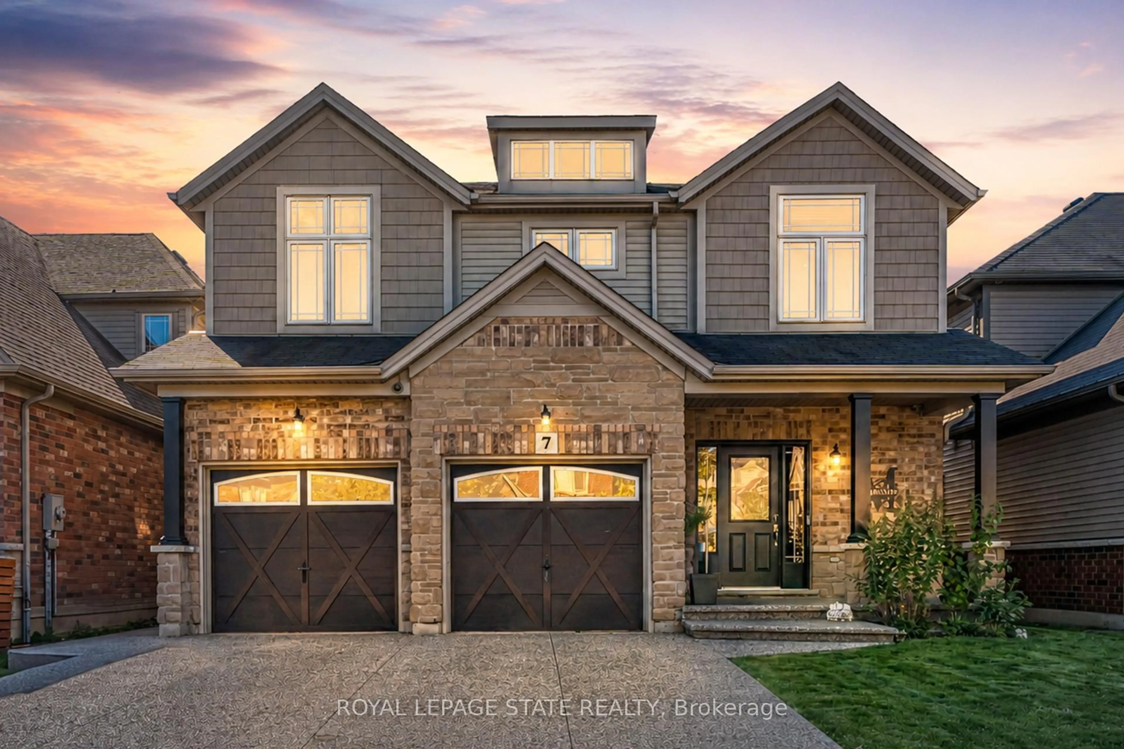 Home with brick exterior material, street for 7 Kinsman Dr, Hamilton Ontario L0R 1C0
