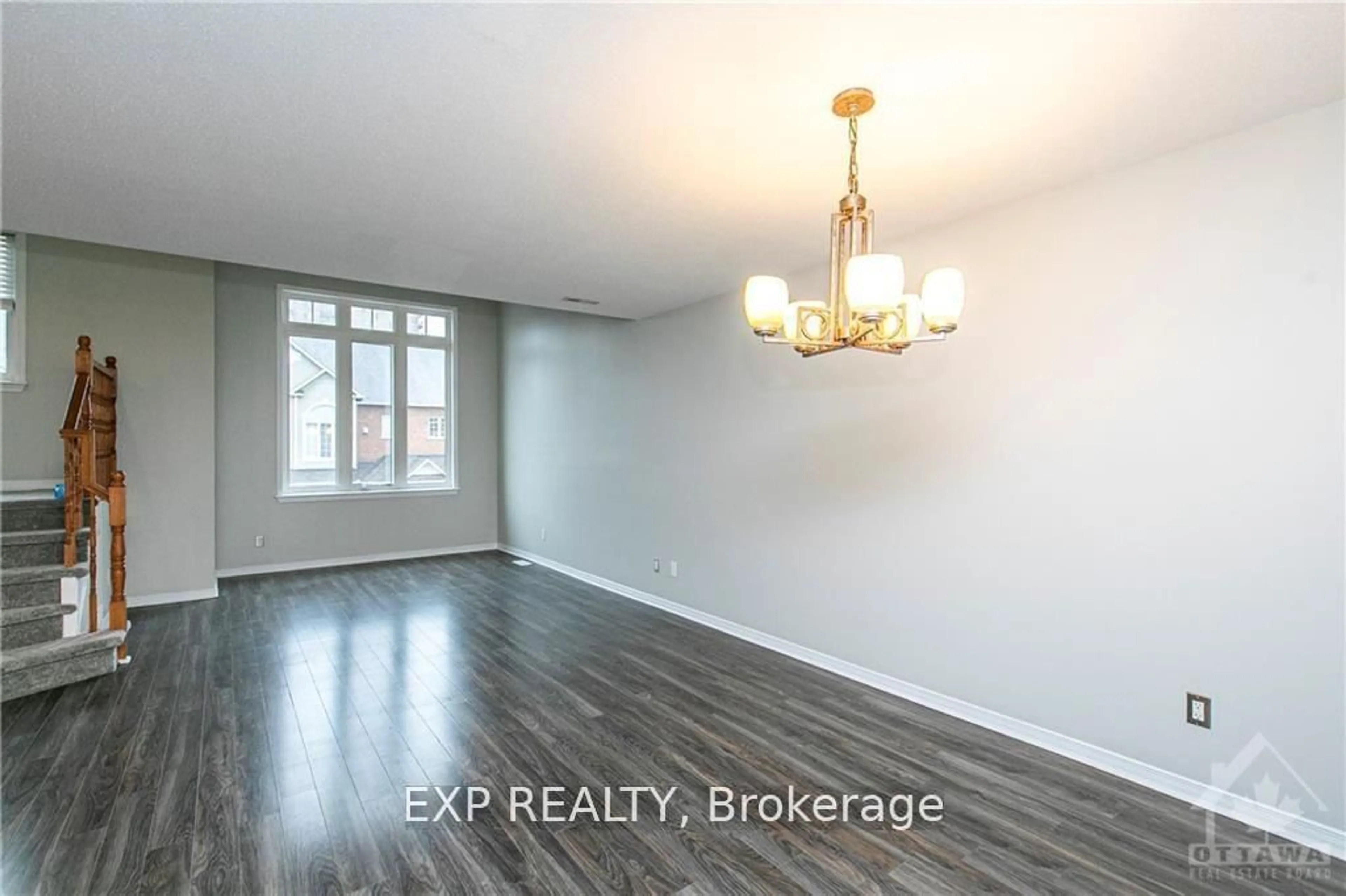 Unknown for 1512 Walkley Rd, Ottawa Ontario K1V 2G5