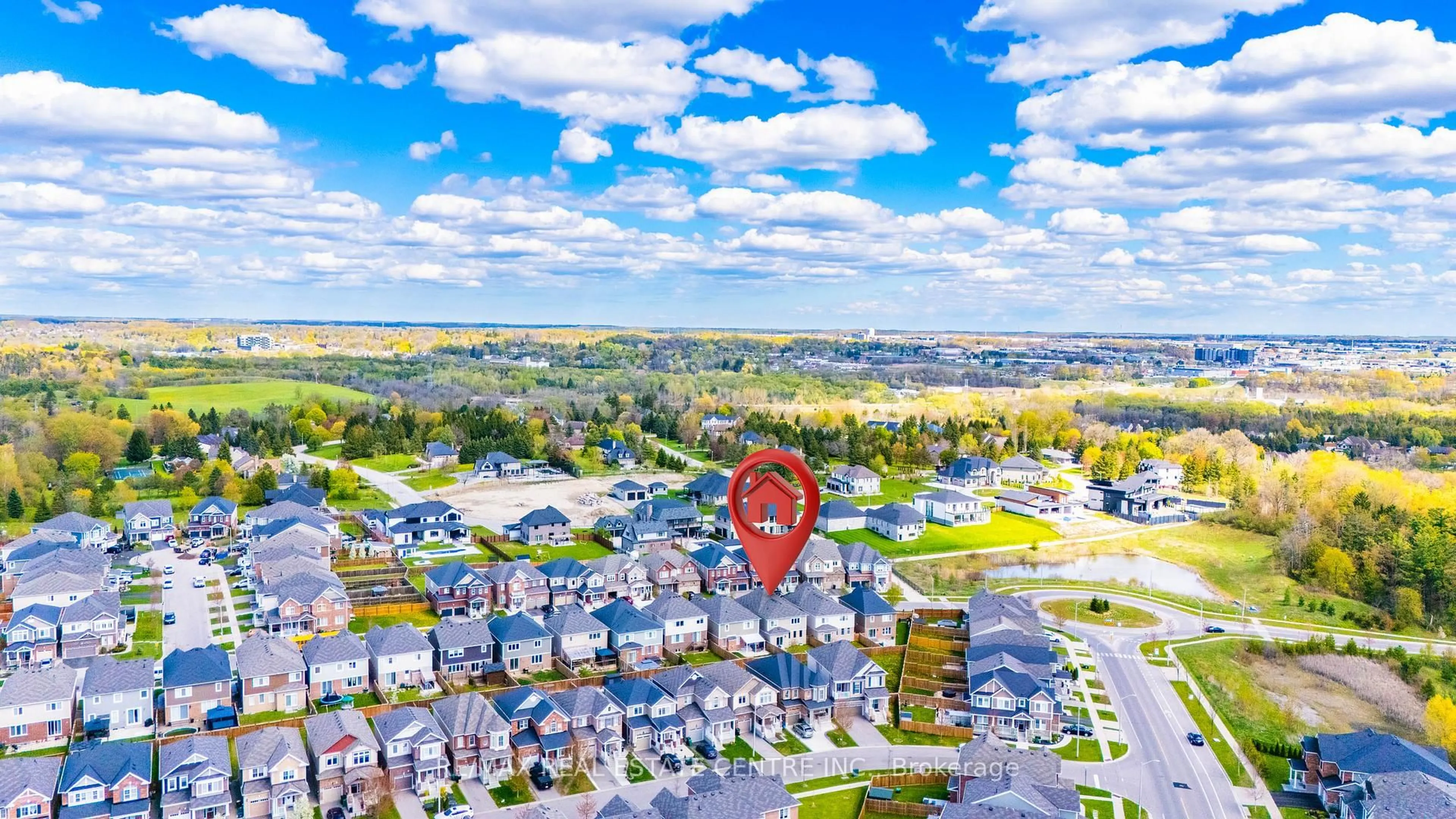 A pic from outside/outdoor area/front of a property/back of a property/a pic from drone, unknown for 460 Equestrian Way, Cambridge Ontario N3E 0B6