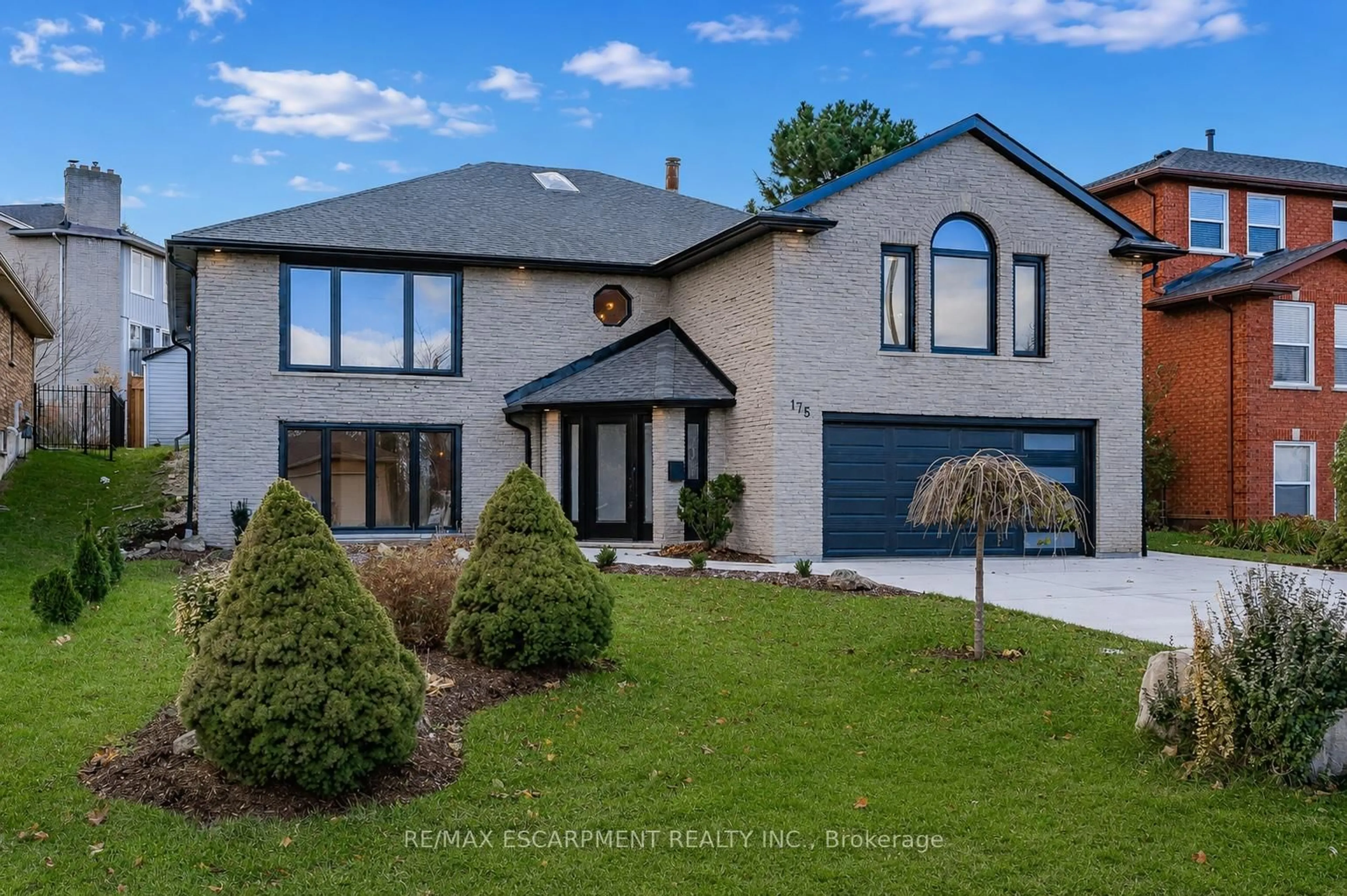 Home with brick exterior material, street for 175 Bluebell Cres, Hamilton Ontario L9K 1E8