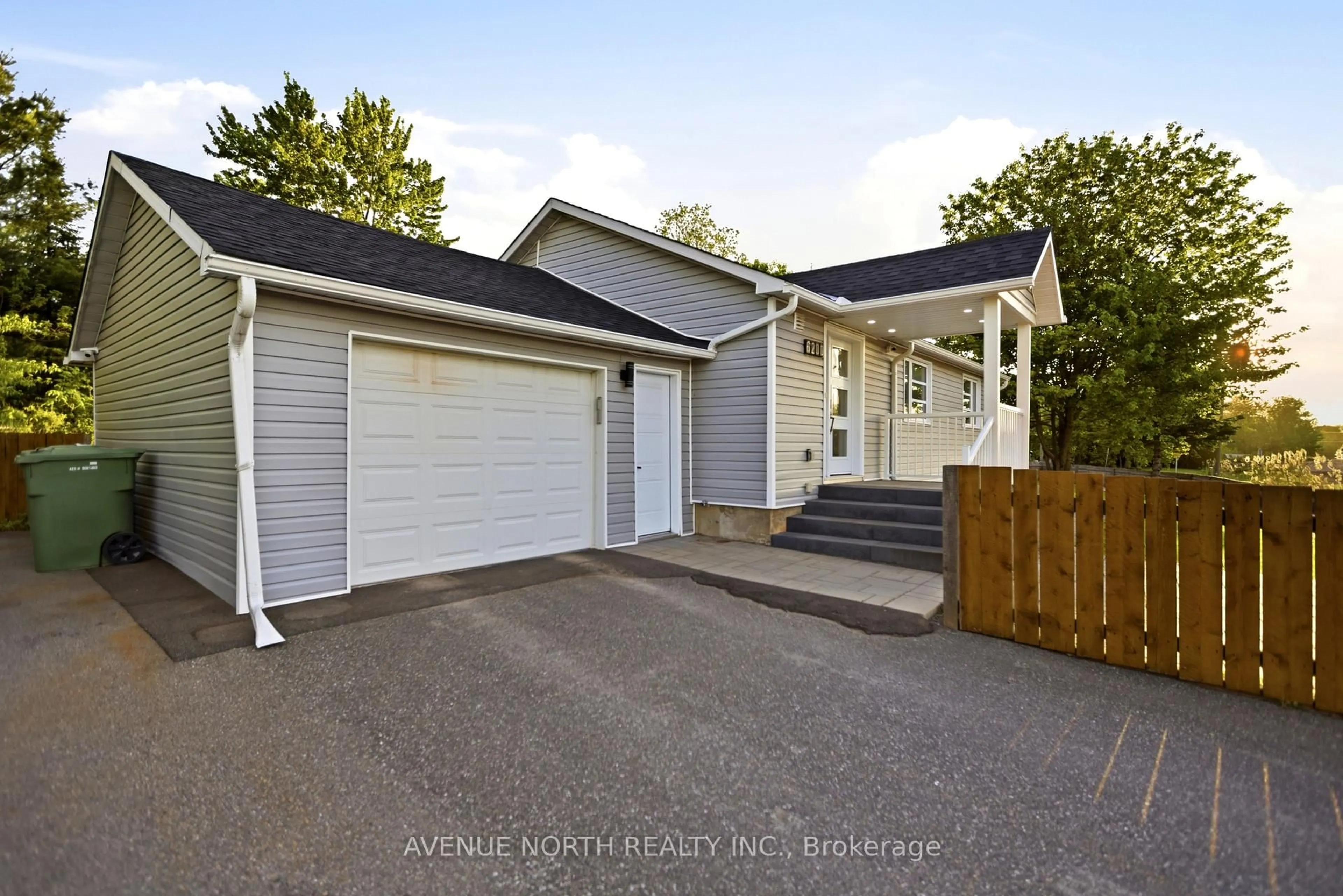 Home with vinyl exterior material, street for 6200 Russell Rd, Carlsbad Springs Ontario K0A 1K0