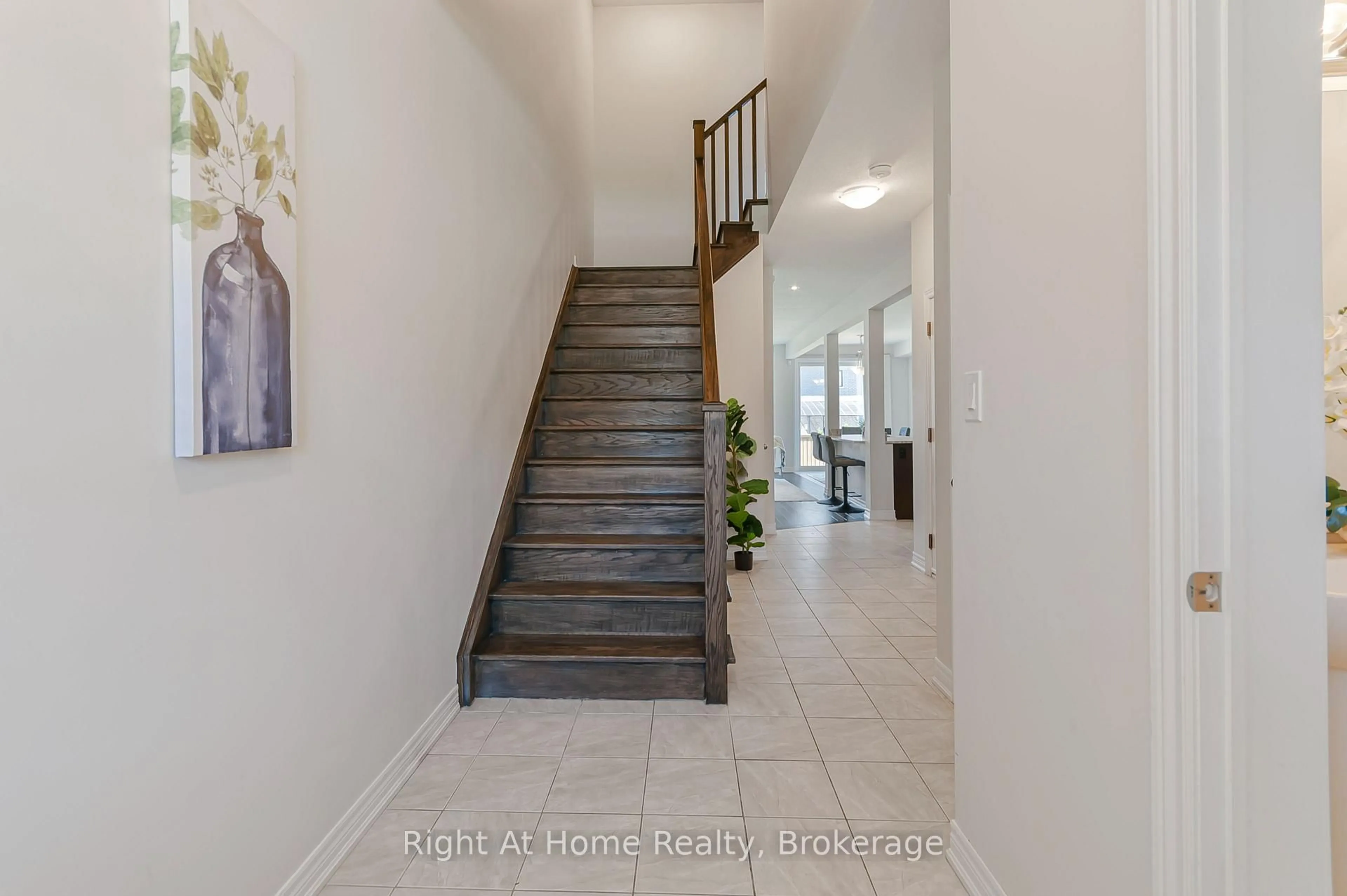 Unknown for 9 Callon Dr, Hamilton Ontario L9K 0J8