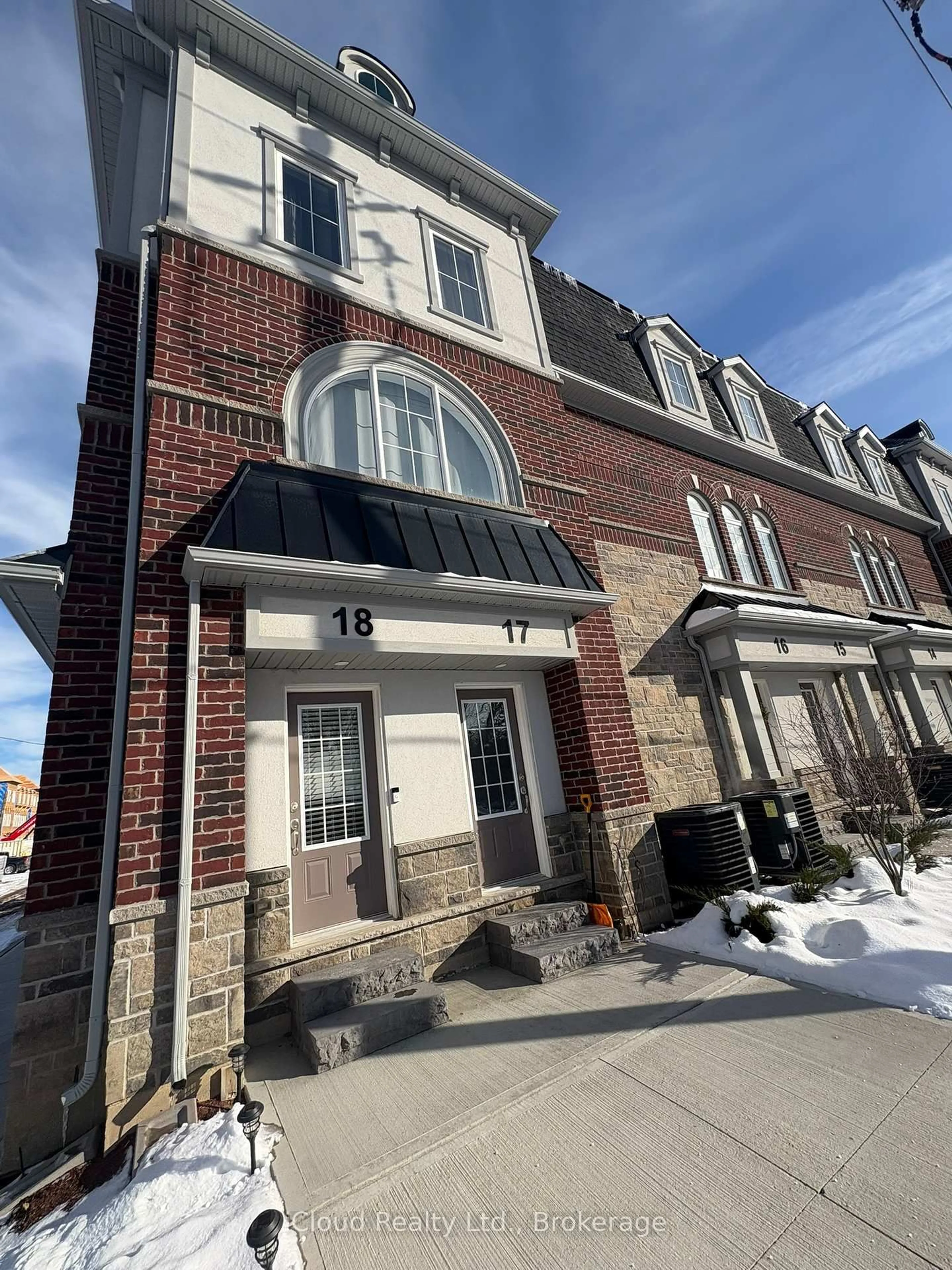 Home with brick exterior material, street for 677 Park Rd #18, Brantford Ontario N3P 0A2