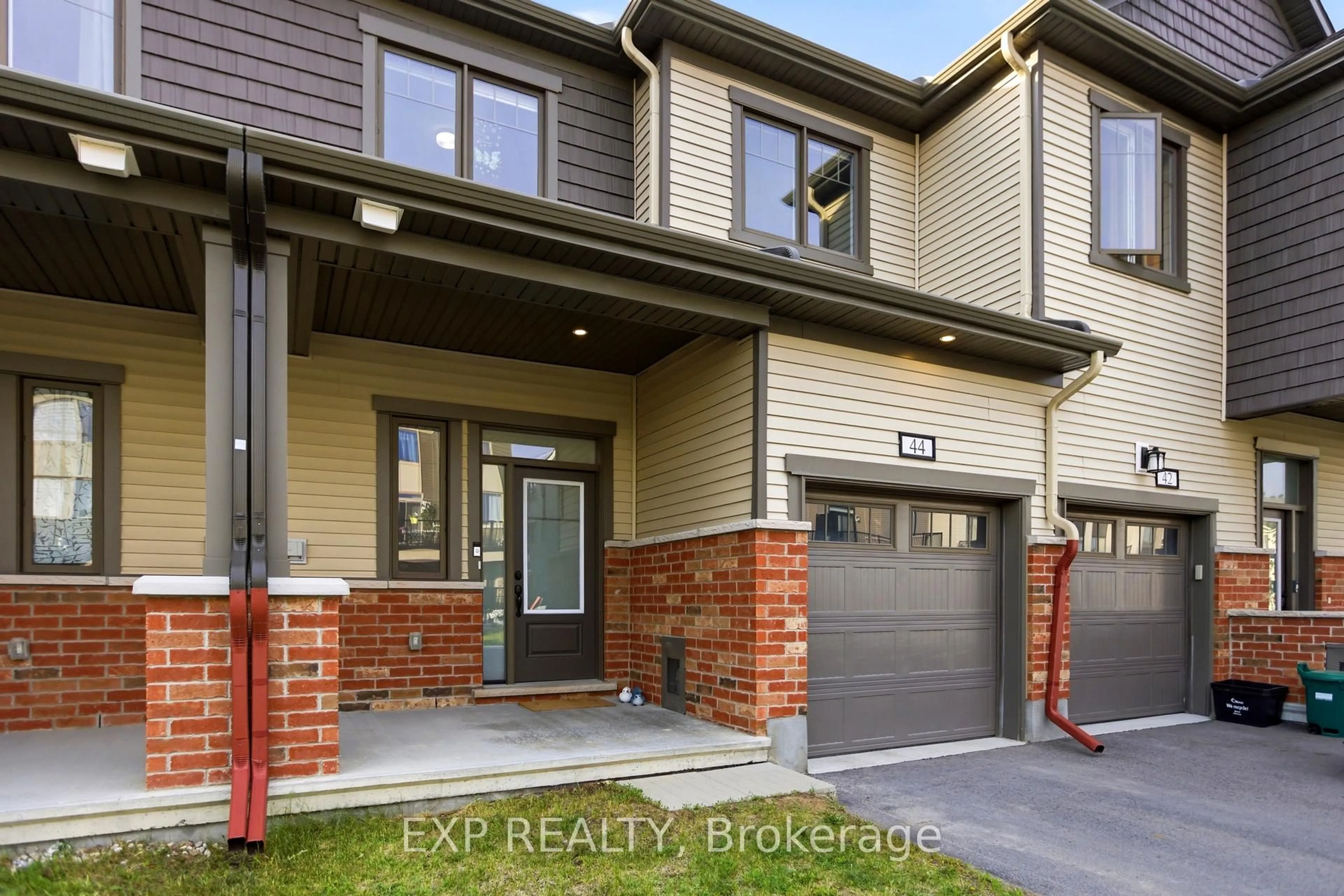 Home with brick exterior material, street for 44 Lentago Ave, Ottawa Ontario K2J 7A2