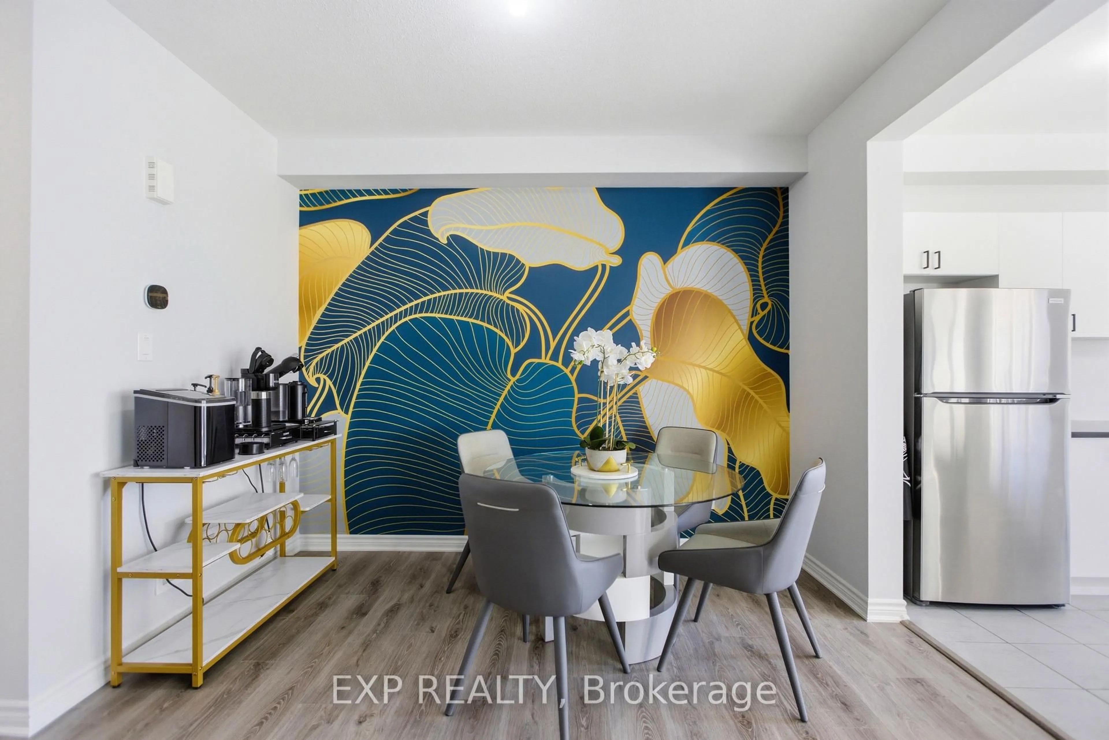 Dining room, ceramic/tile floor for 44 Lentago Ave, Ottawa Ontario K2J 7A2