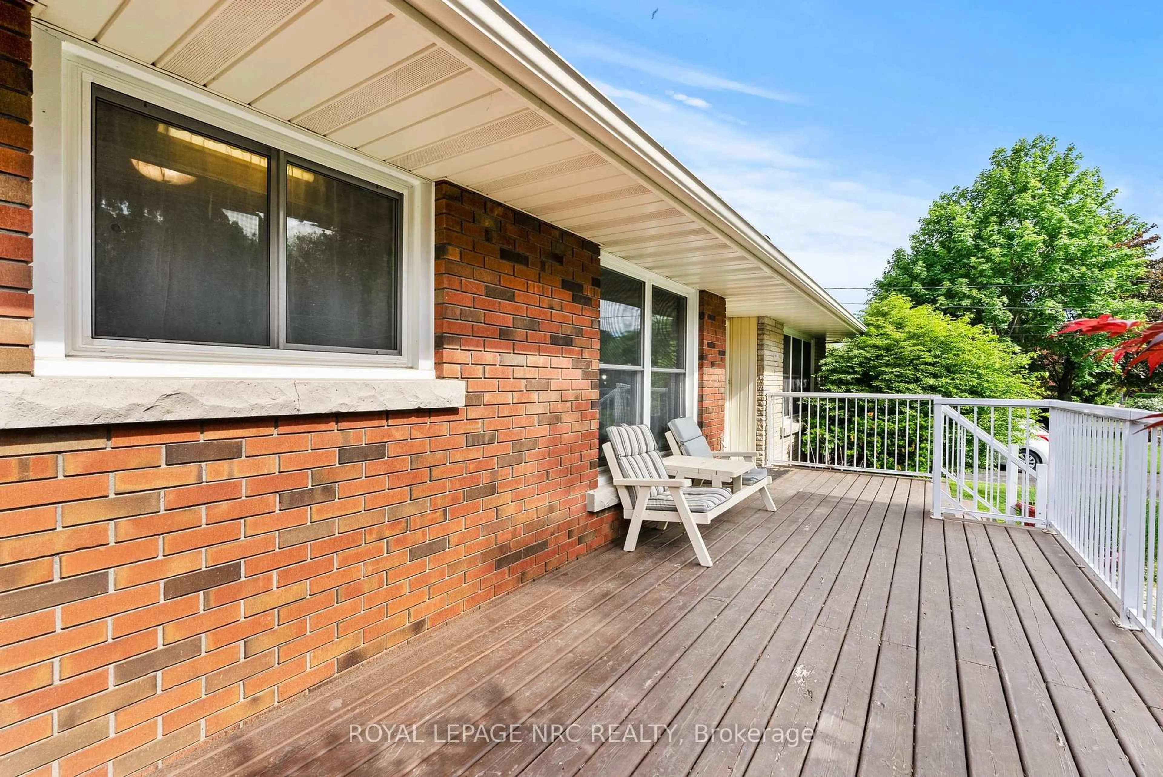 Unknown for 51 Henry St, Niagara-on-the-Lake Ontario L0S 1T0