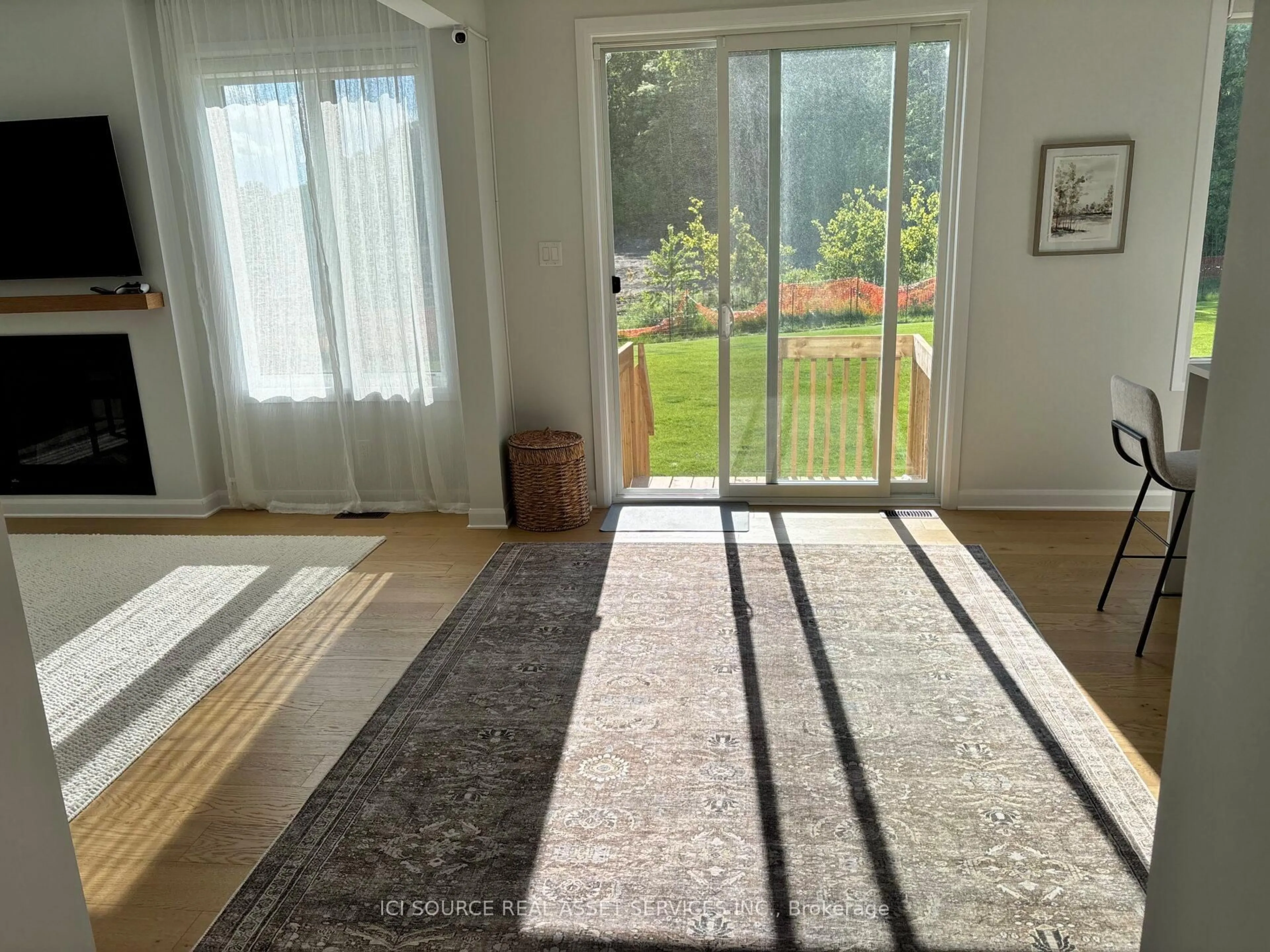 A pic of a room for 128 D'arleux Pl, Manotick Ontario K4M 0W7