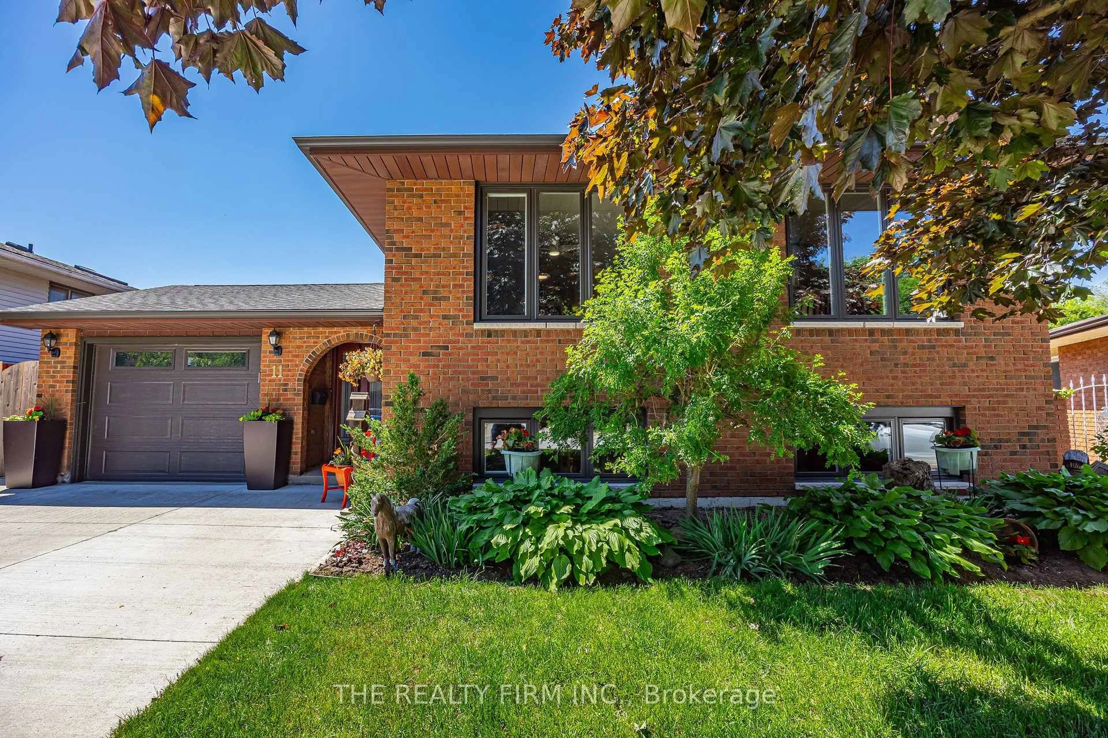Home with brick exterior material, street for 11 Brennan Dr, Strathroy-Caradoc Ontario N7G 3S2