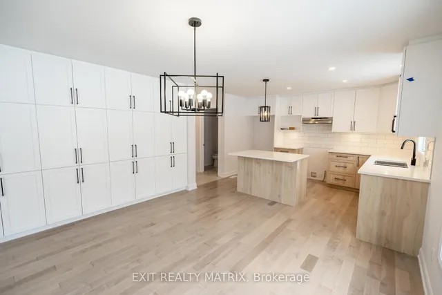 1408 Caroline Crt, Cornwall 2