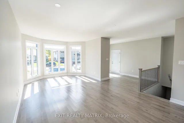 1412 Caroline Crt, Cornwall 3