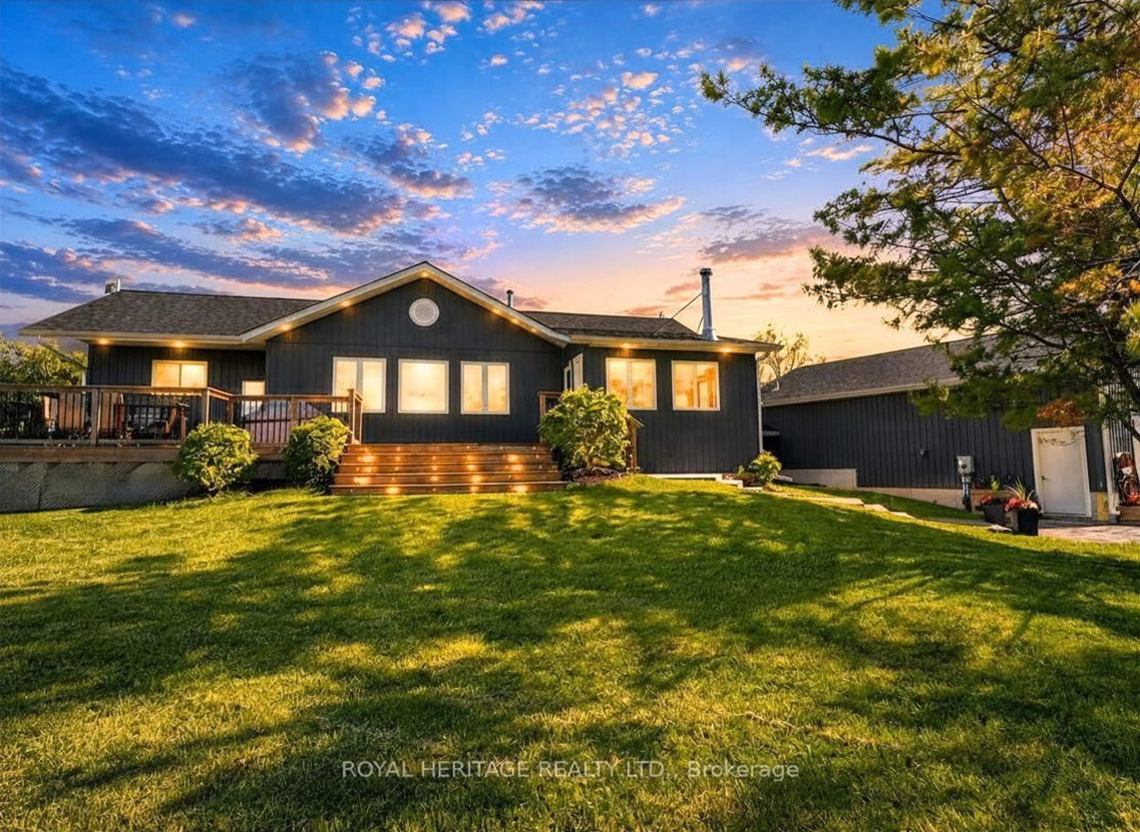 Home with vinyl exterior material, mountain view for 45 Lila Crt, Kawartha Lakes Ontario K0L 2W0