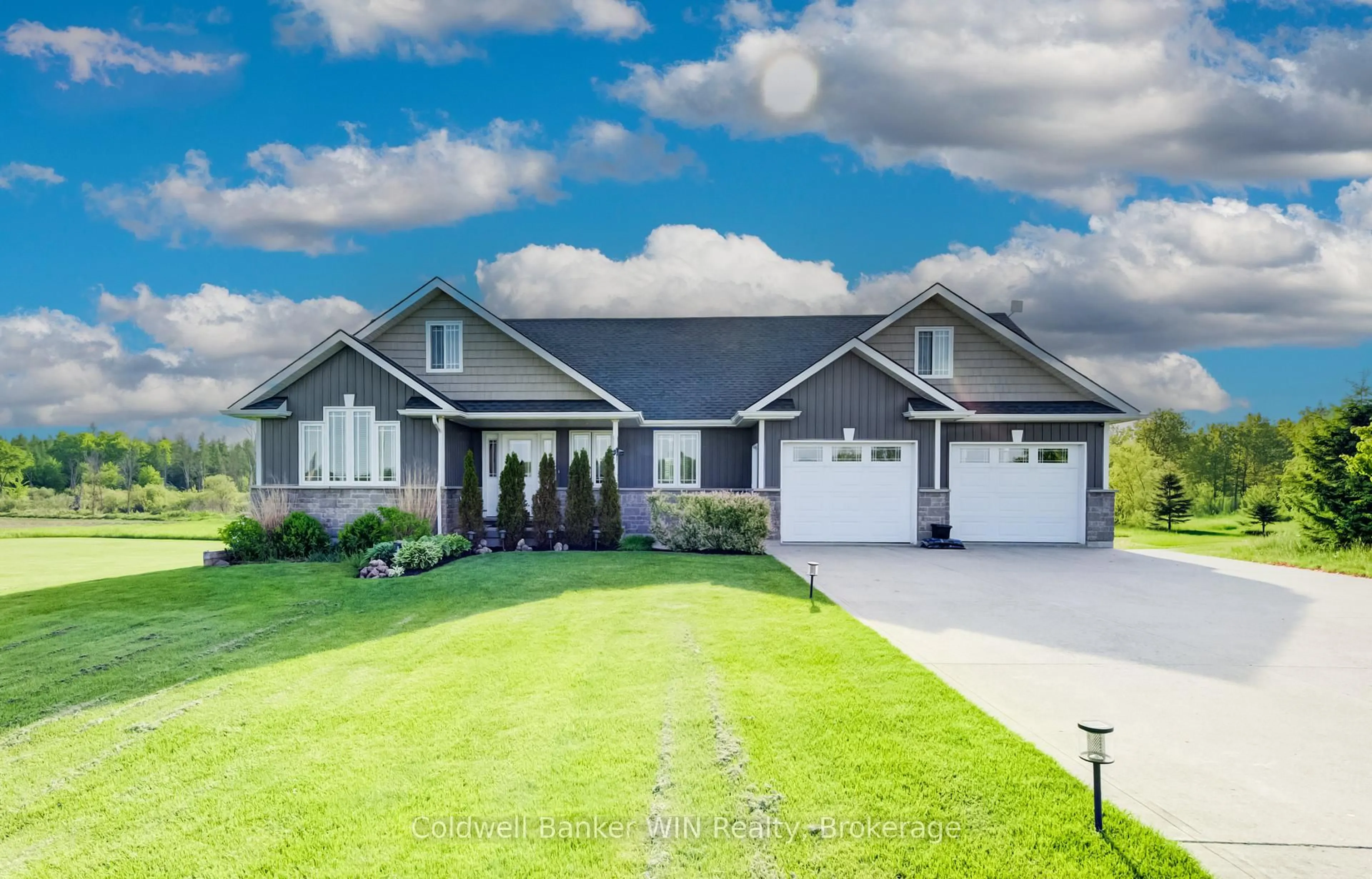 Home with vinyl exterior material, street for 31031 Grey Road 14, Southgate Ontario N0G 1N0