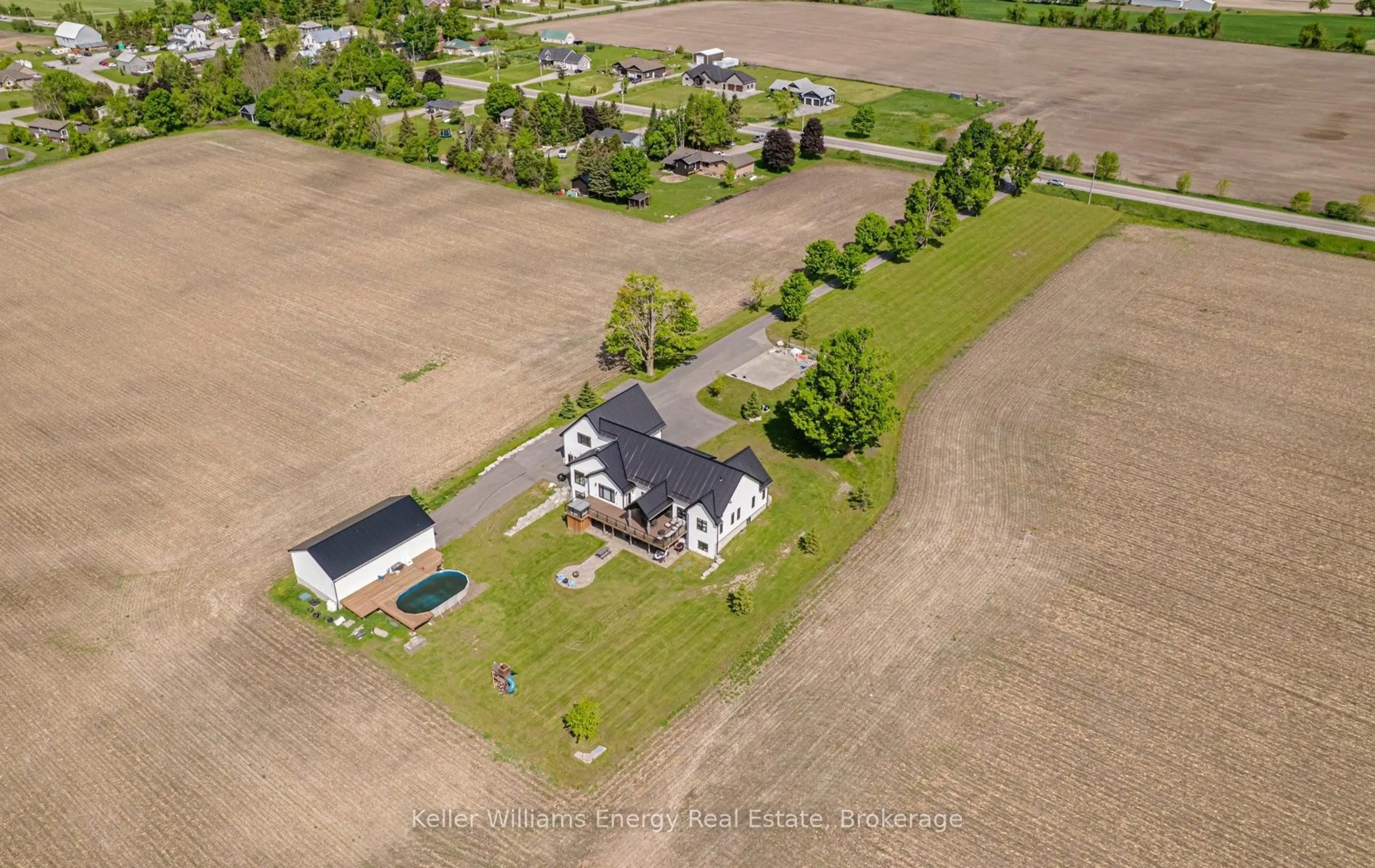 A pic from outside/outdoor area/front of a property/back of a property/a pic from drone, unknown for 305 Glenarm Rd, Kawartha Lakes Ontario K0M 2T0