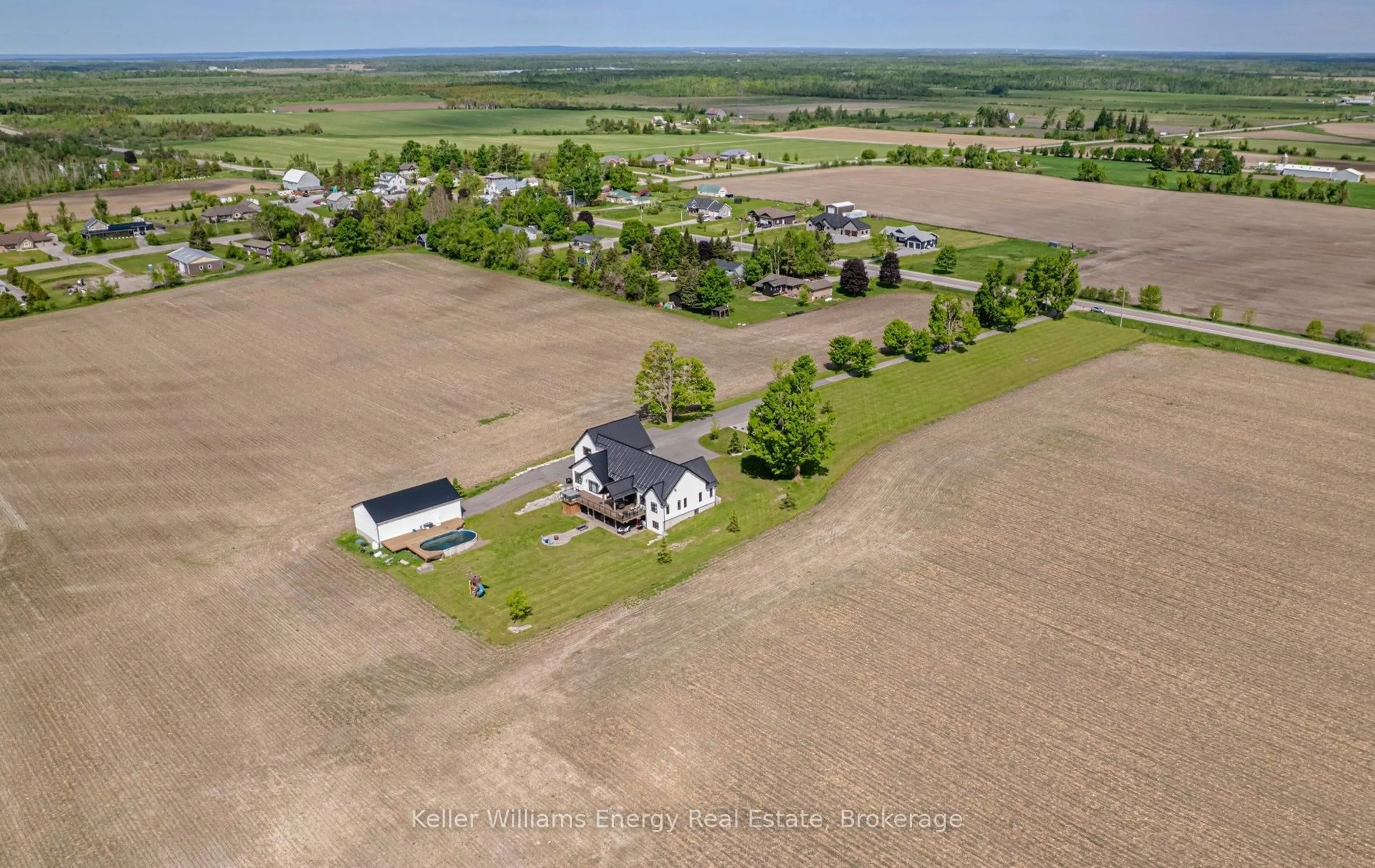 A pic from outside/outdoor area/front of a property/back of a property/a pic from drone, unknown for 305 Glenarm Rd, Kawartha Lakes Ontario K0M 2T0