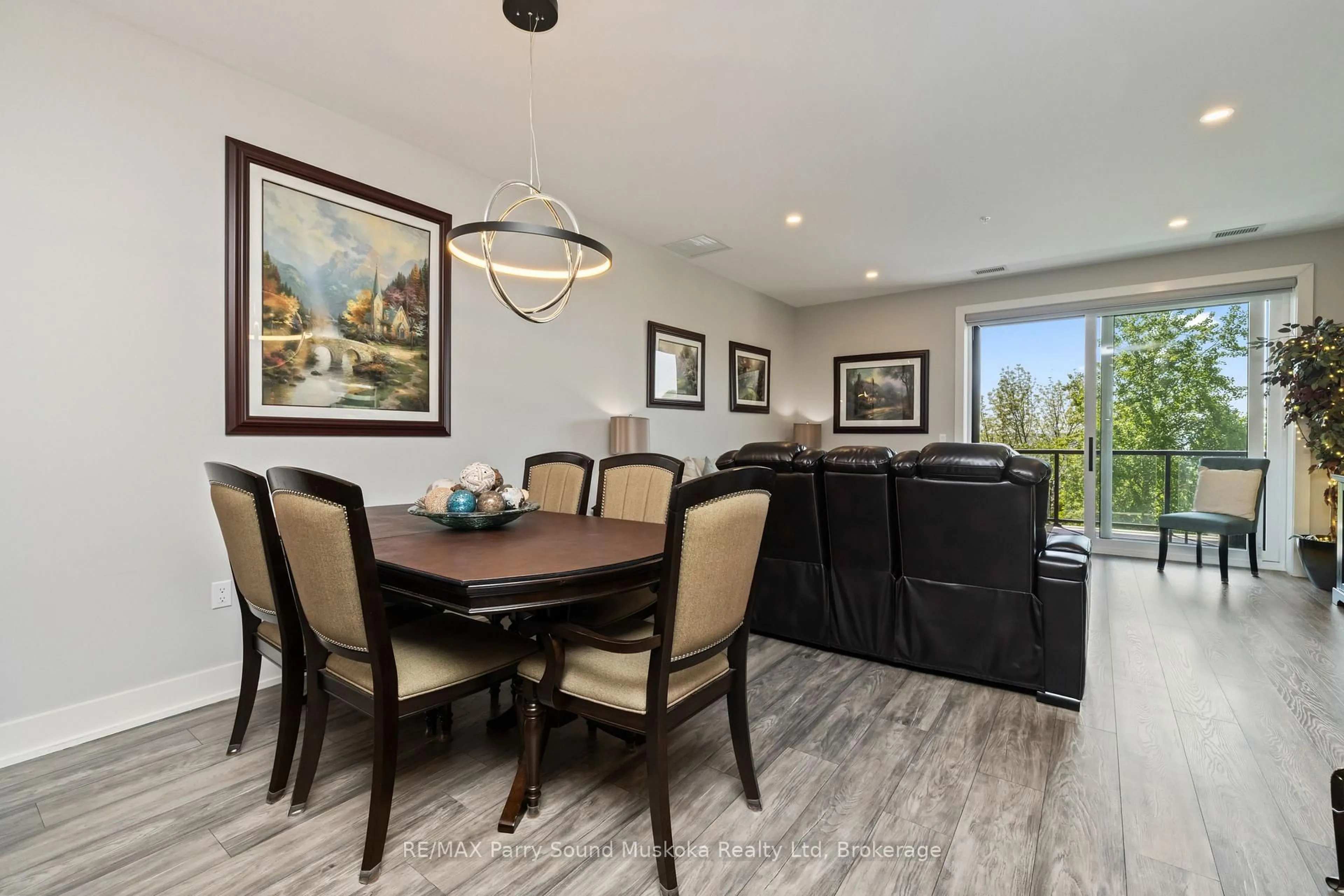 Dining room, wood/laminate floor for 20 Salt Dock Rd #105, Parry Sound Ontario P2A 0E7