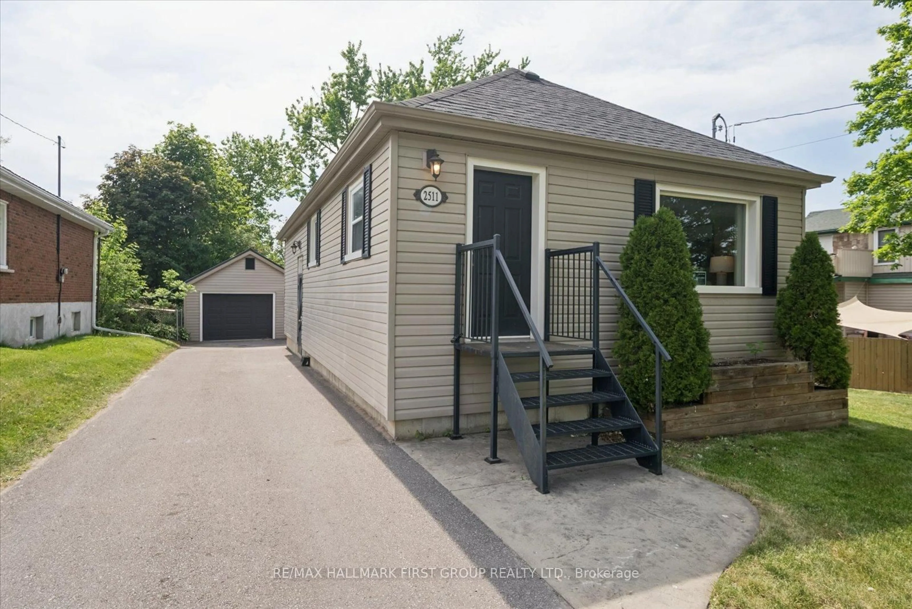 Unknown for 2511 Bensfort Rd, Peterborough Ontario K9J 1C7