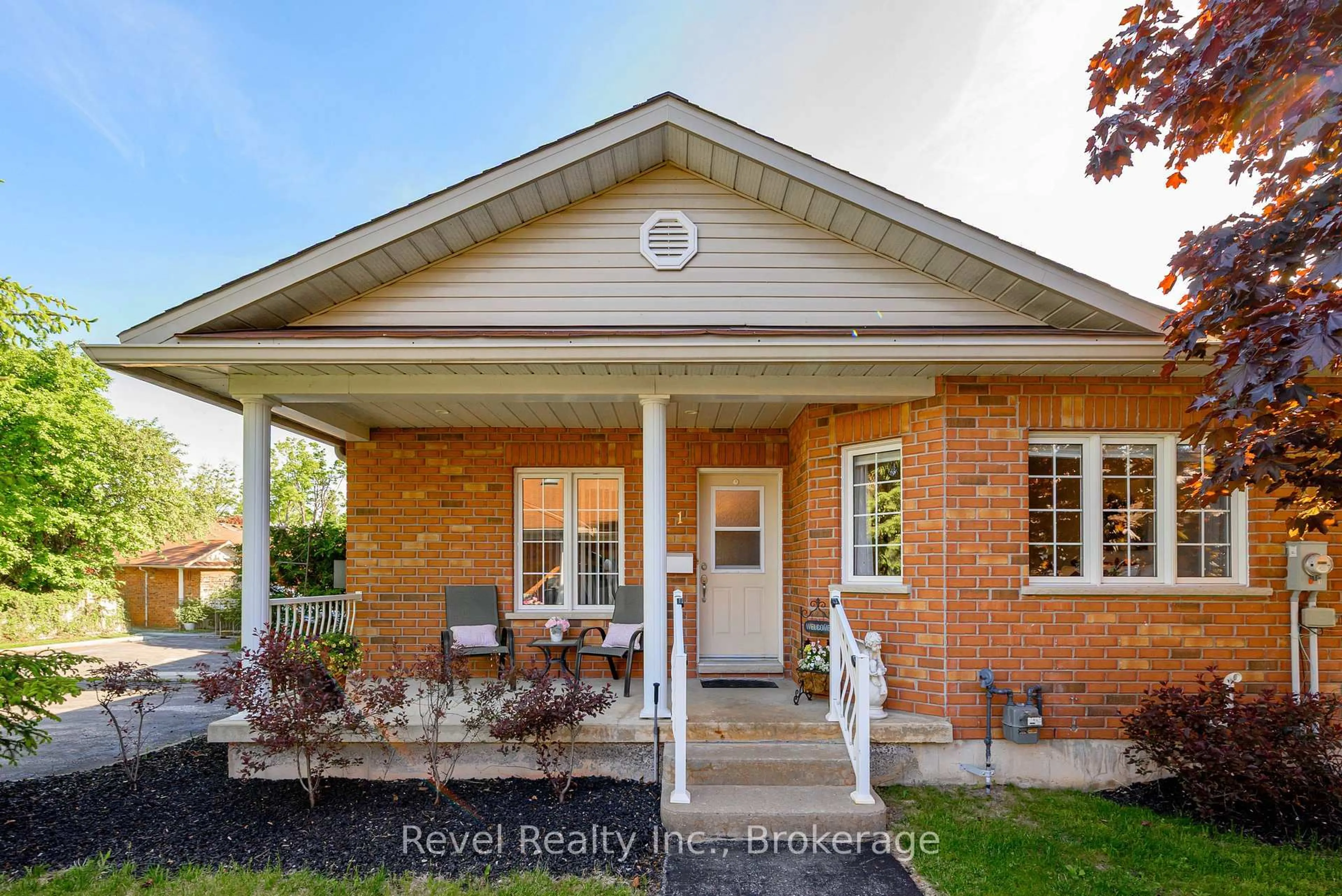 Home with brick exterior material, street for 111 Colborne St #1, Kawartha Lakes Ontario K0M 1N0