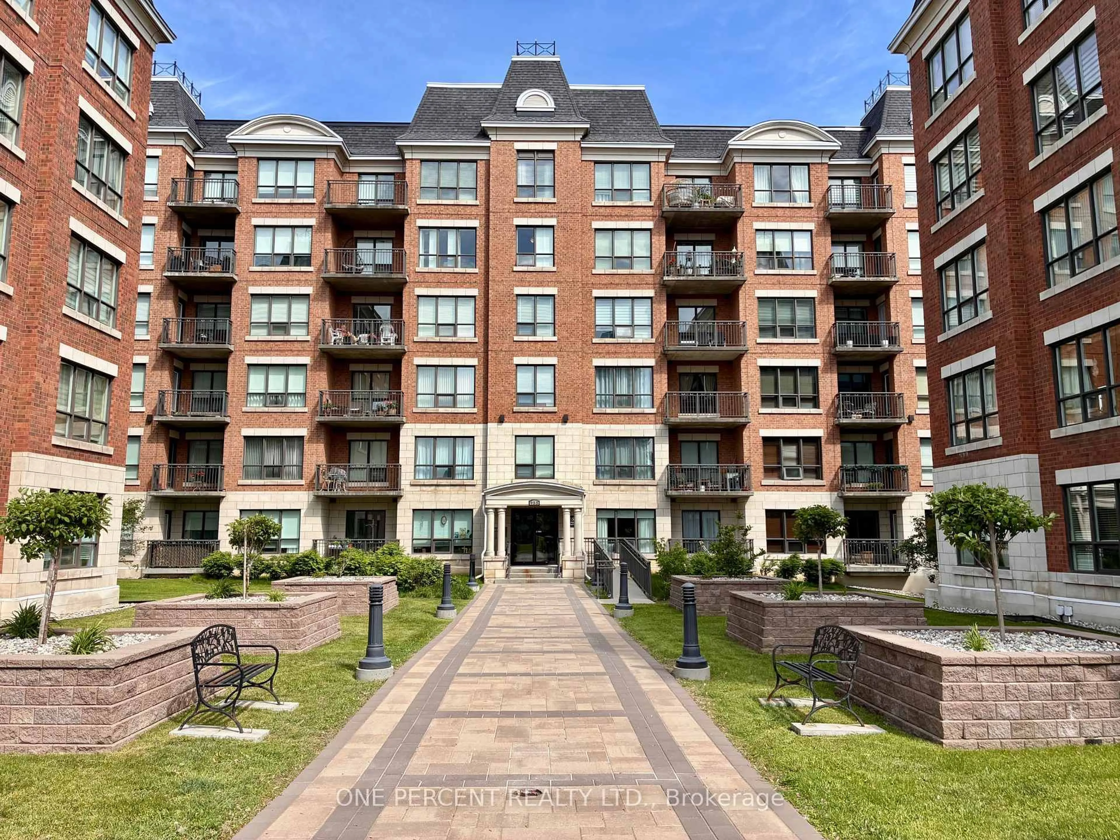 A pic from outside/outdoor area/front of a property/back of a property/a pic from drone, street for 955 Beauparc Private #316, Ottawa Ontario K1J 0A2